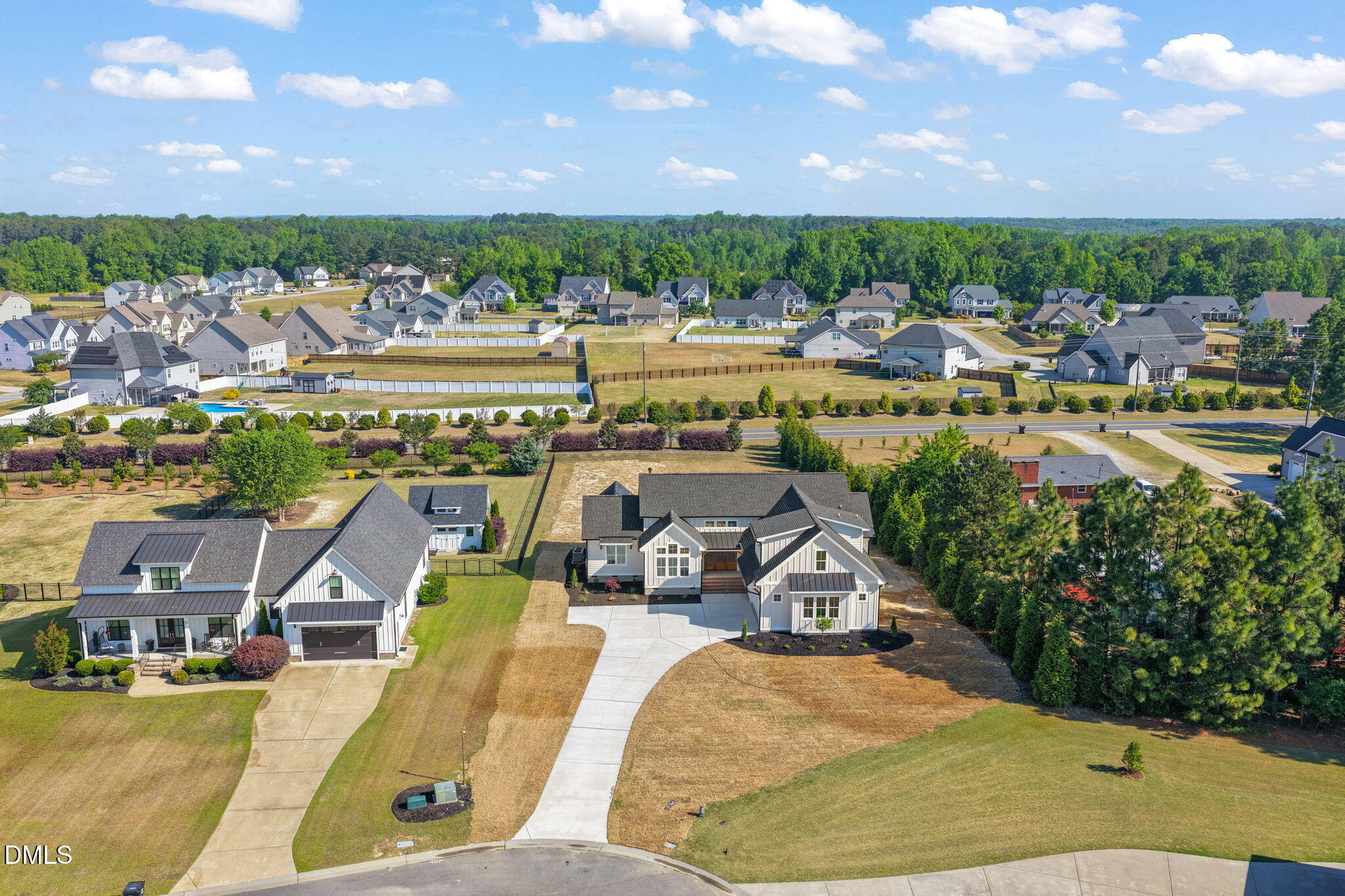 85 Constitution Avenue