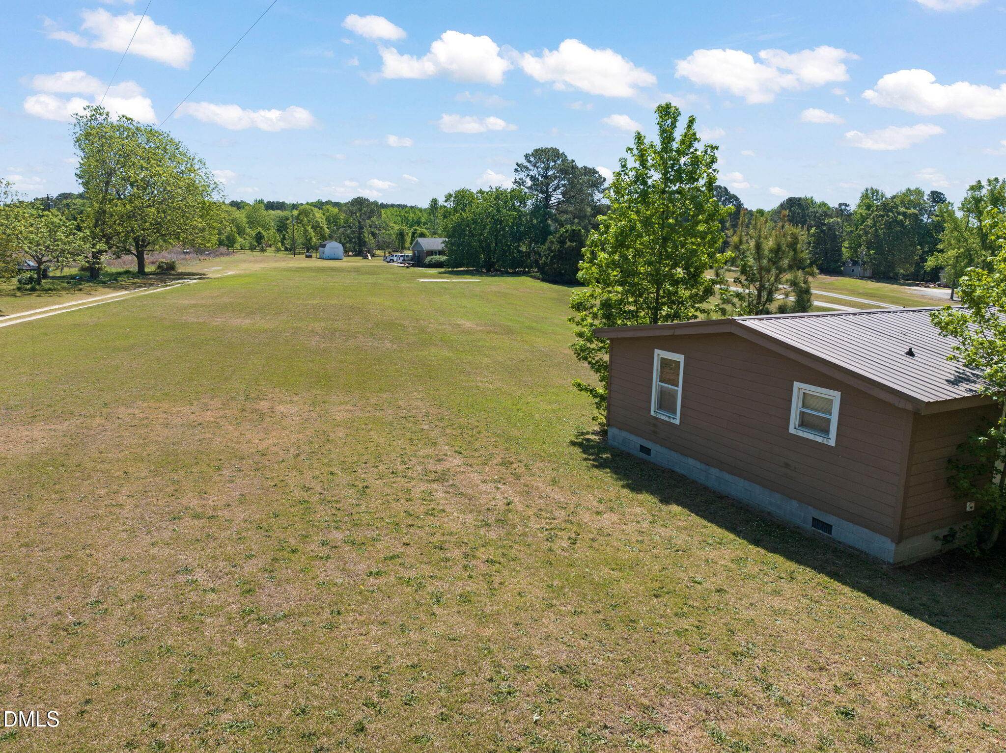2660 Carolina 242