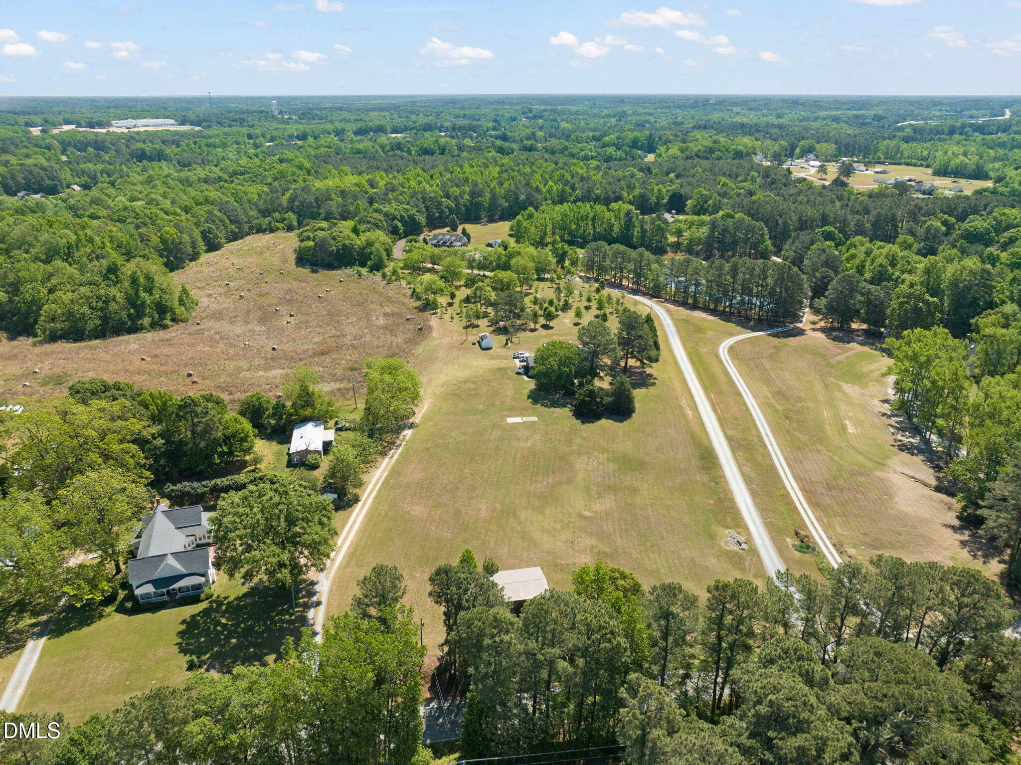 2660 Carolina 242