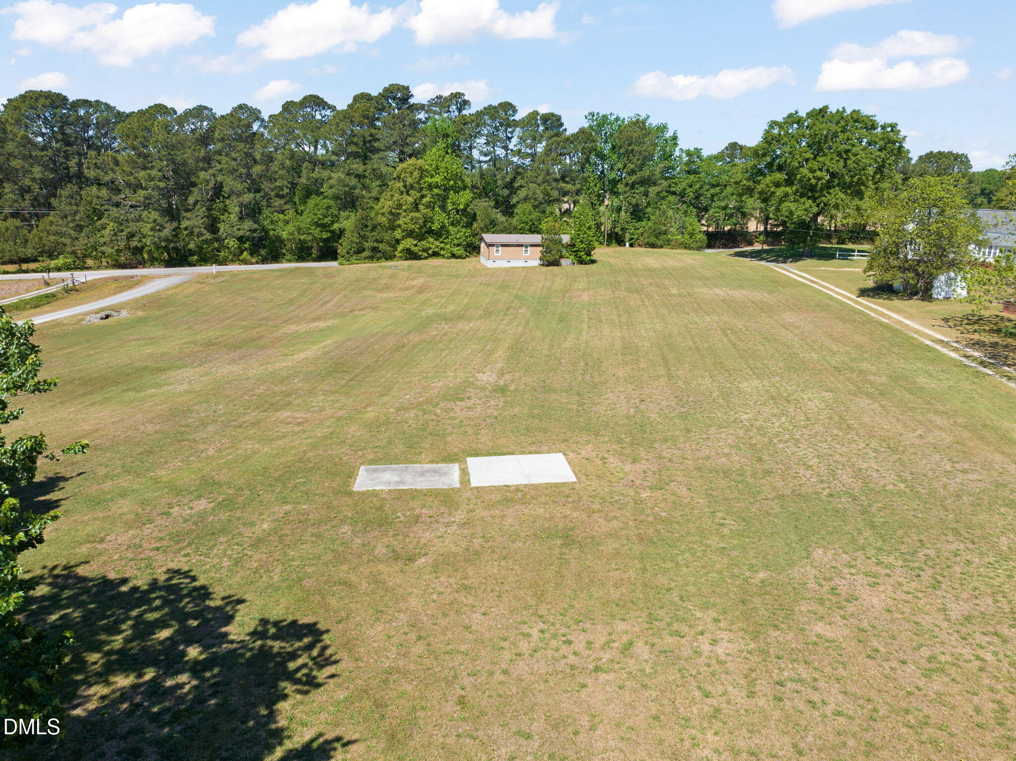 2660 Carolina 242