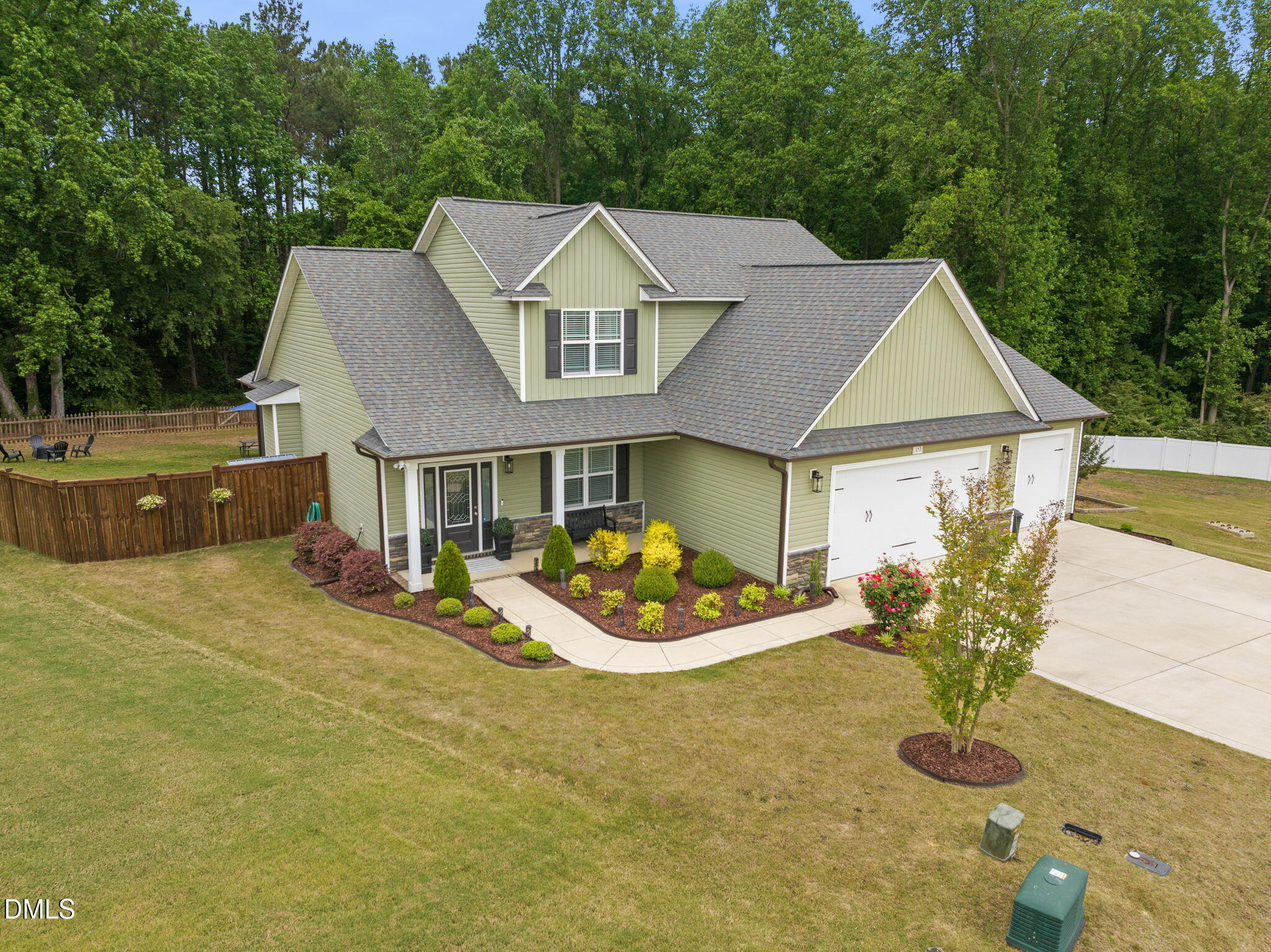 153 Shady Oaks Drive