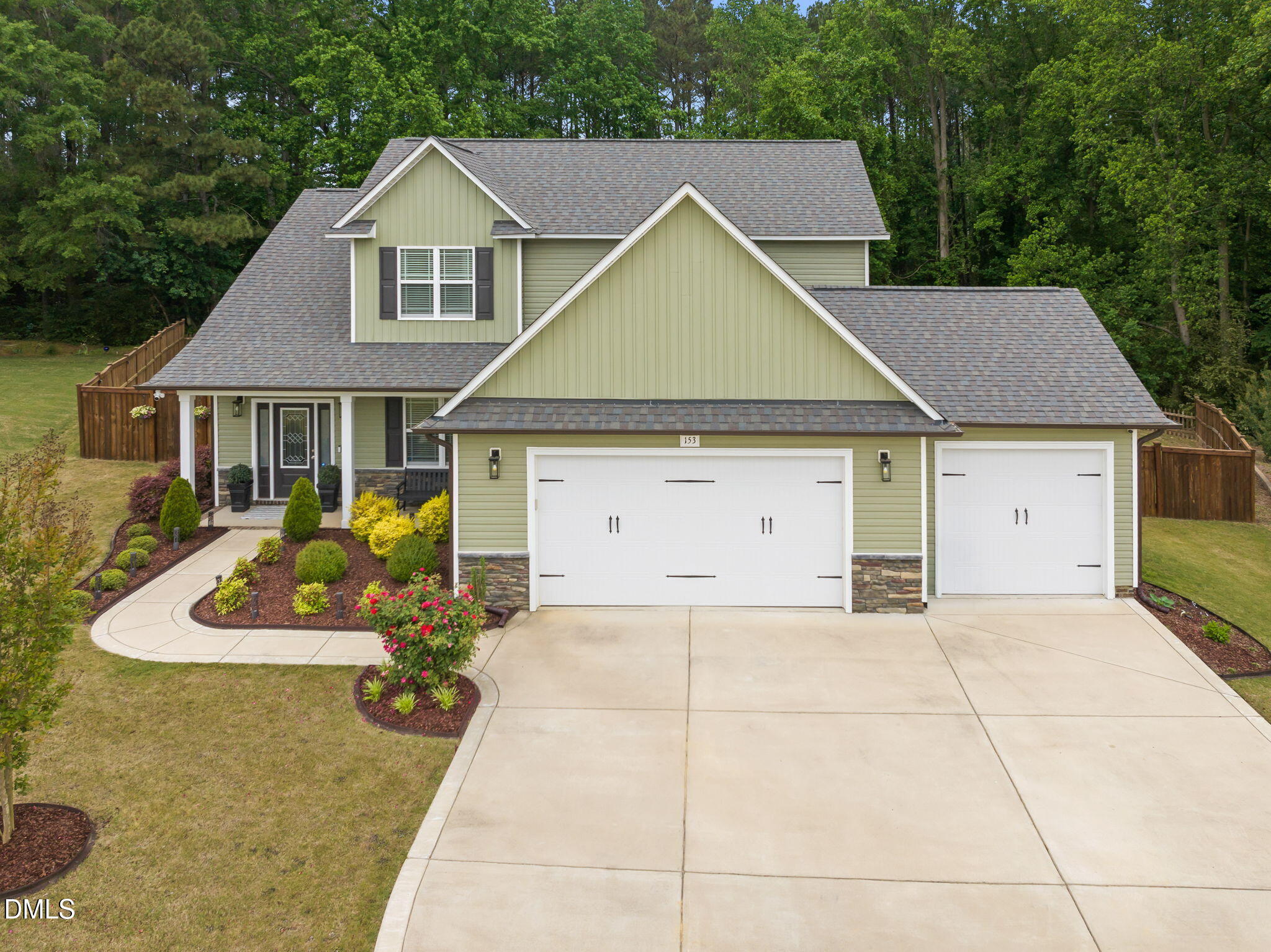 153 Shady Oaks Drive
