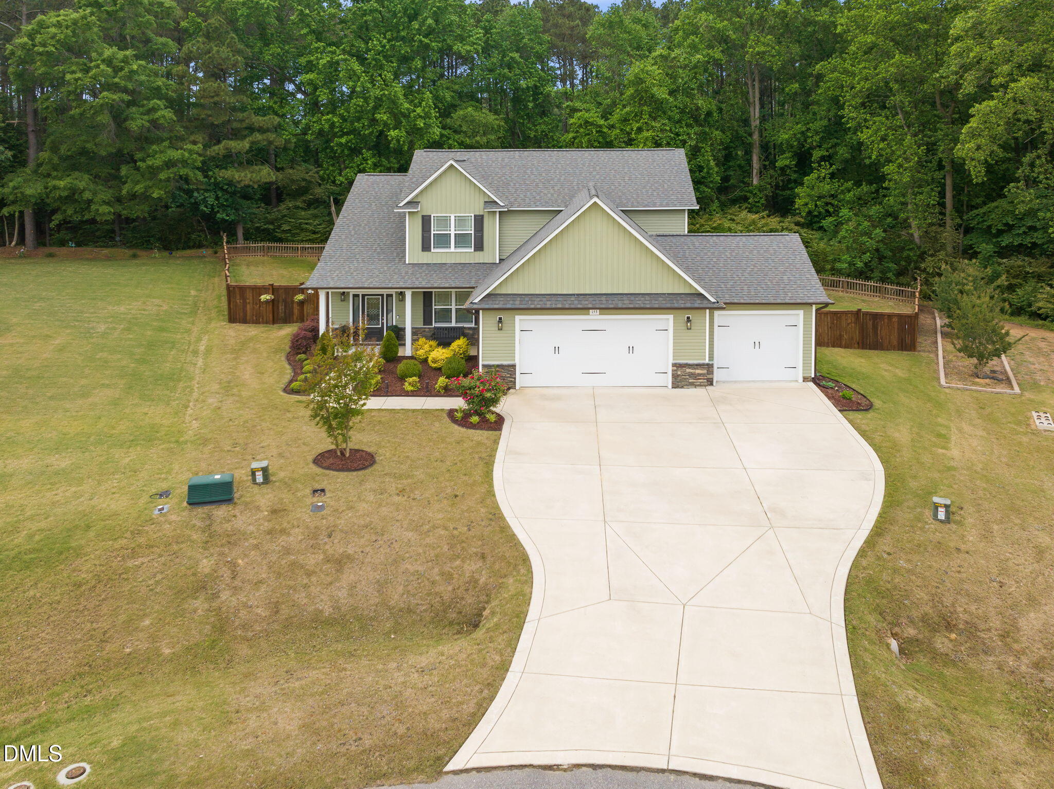 153 Shady Oaks Drive