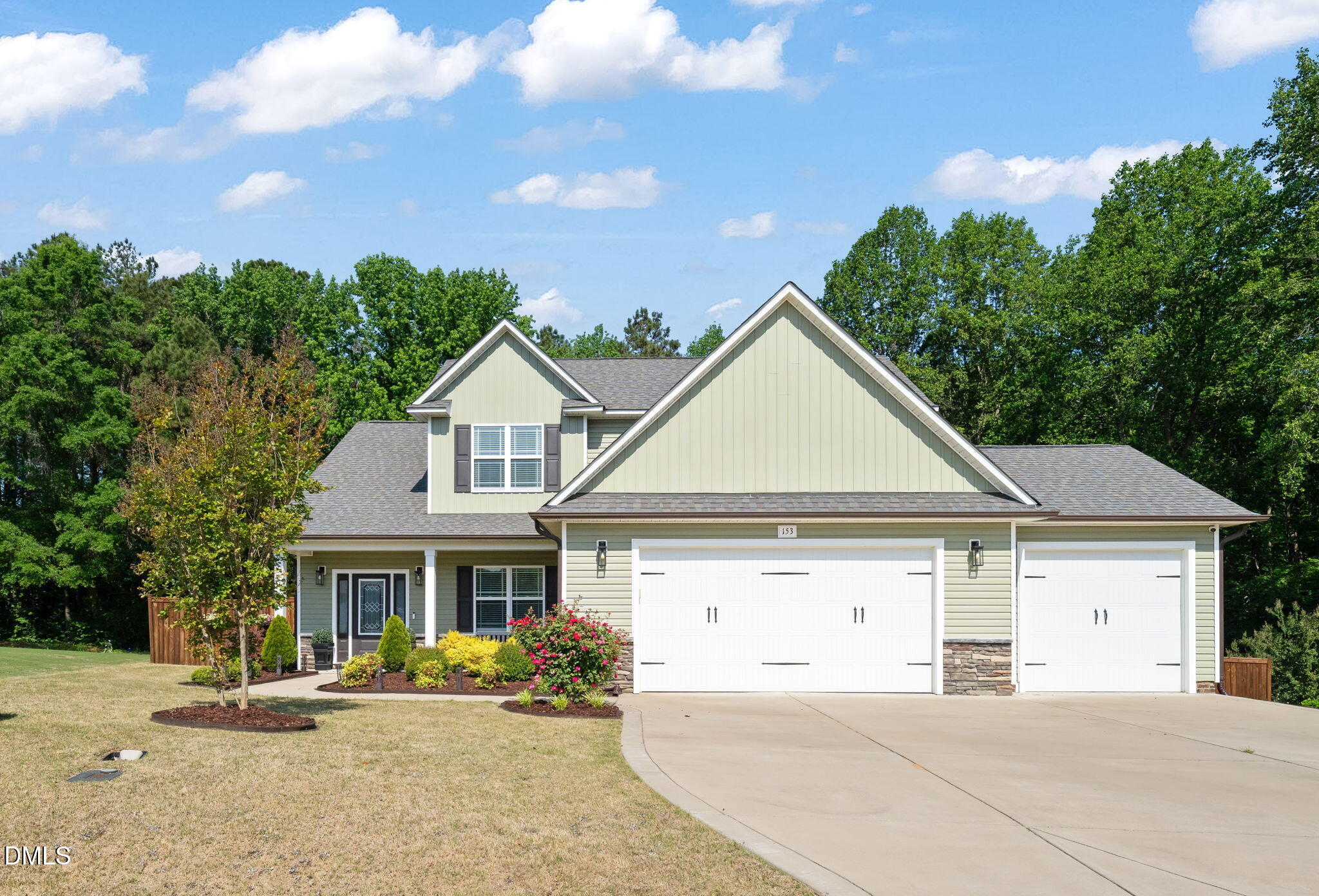 153 Shady Oaks Drive