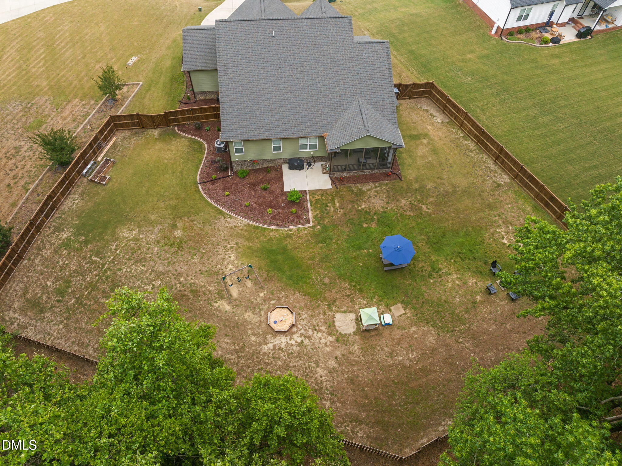 153 Shady Oaks Drive