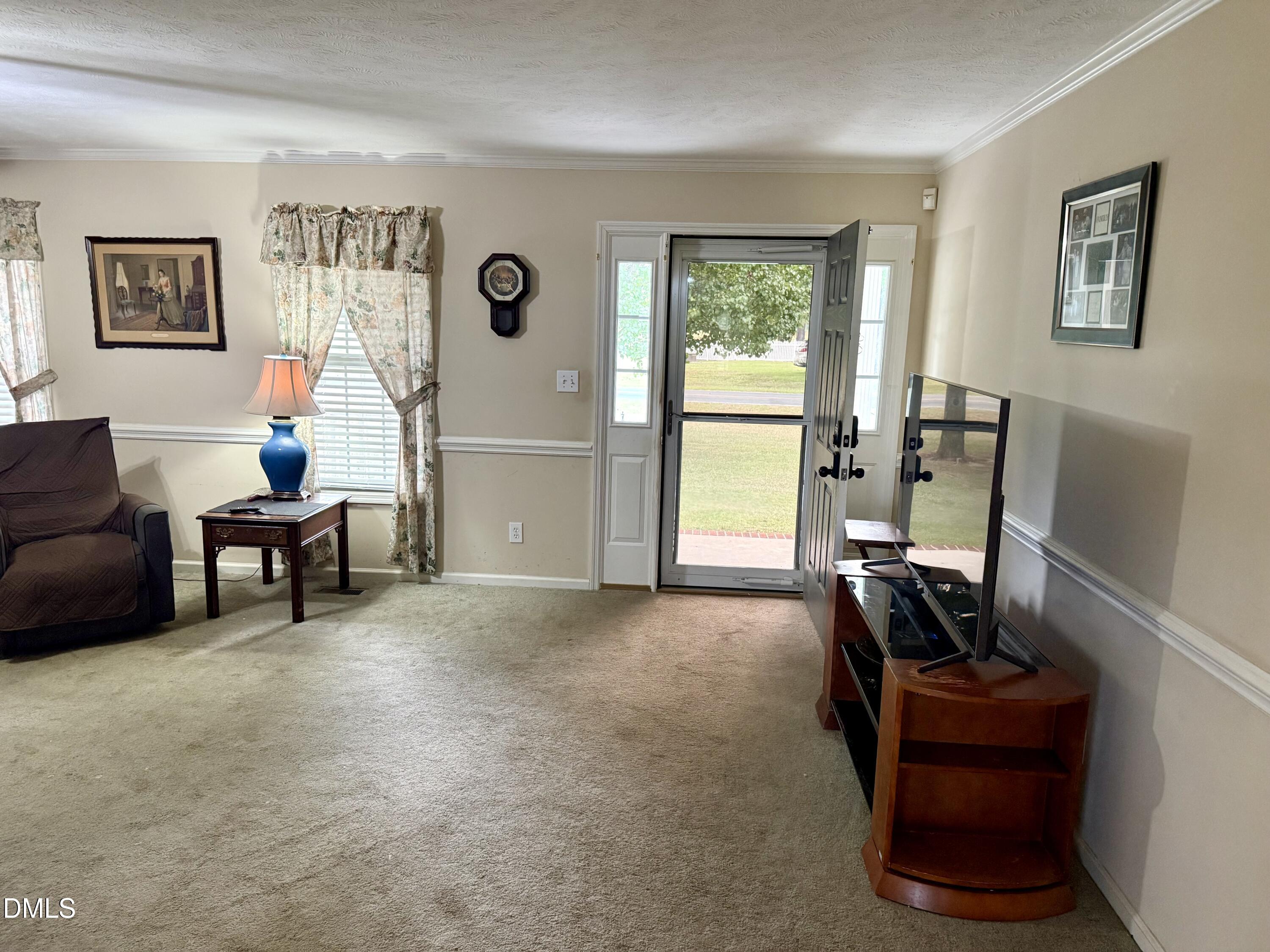 1511 Lane Road