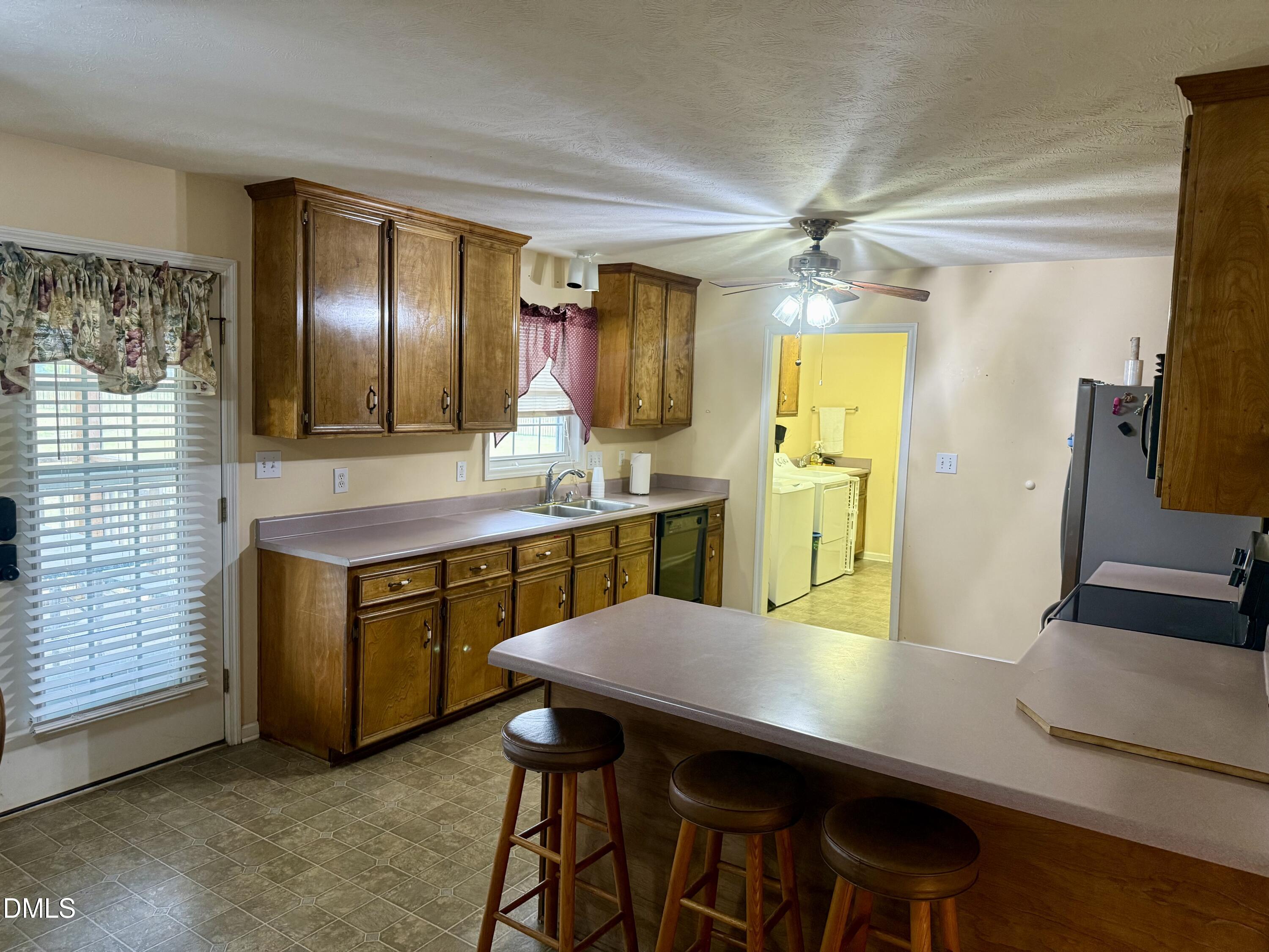 1511 Lane Road
