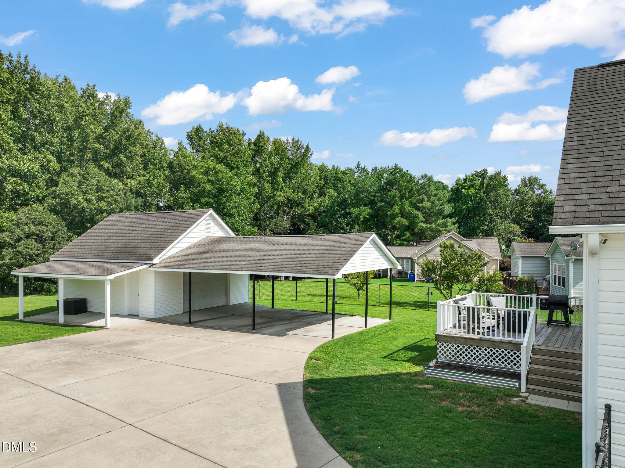 105 Willmont Court