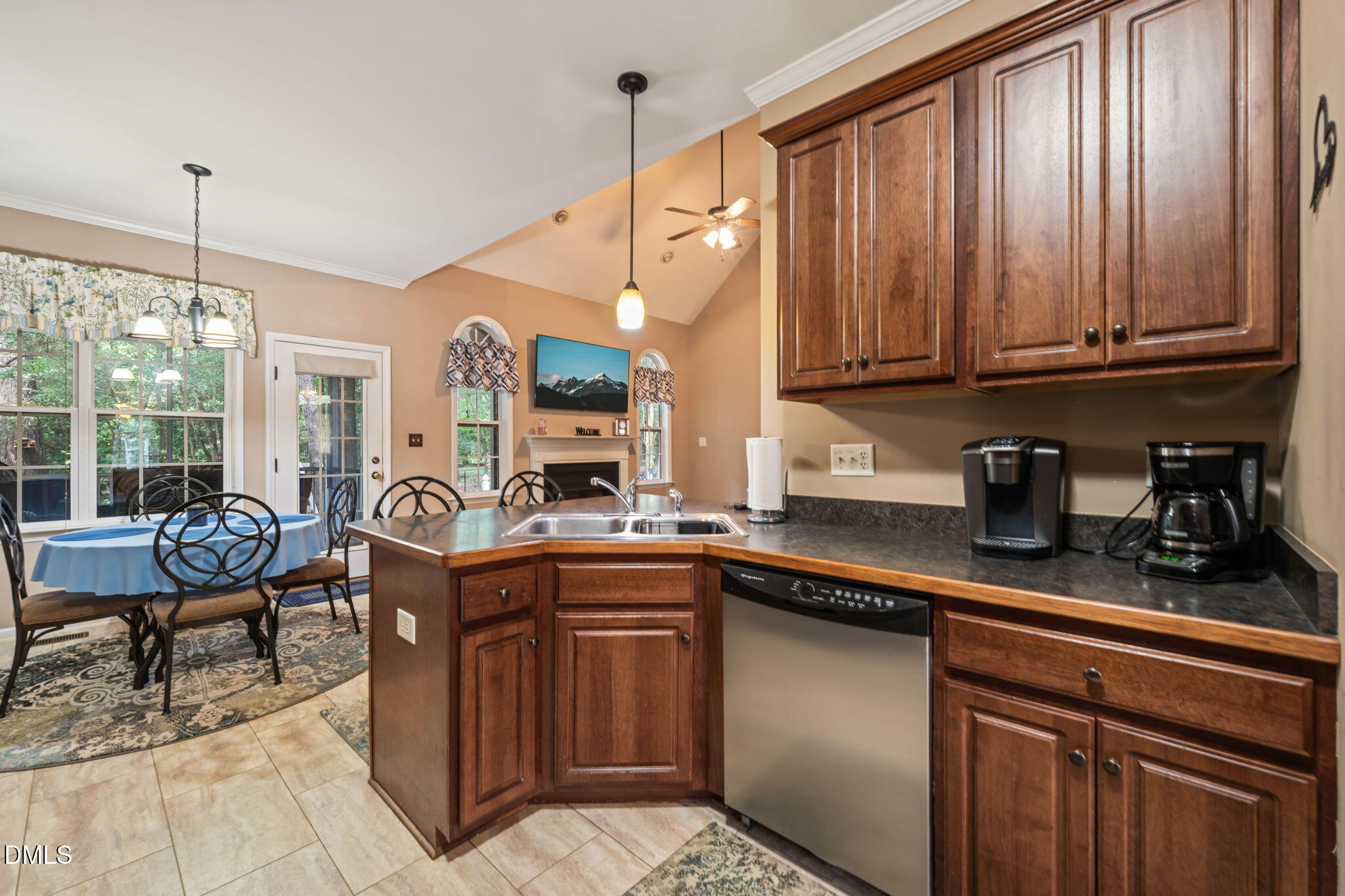 120 Green Way