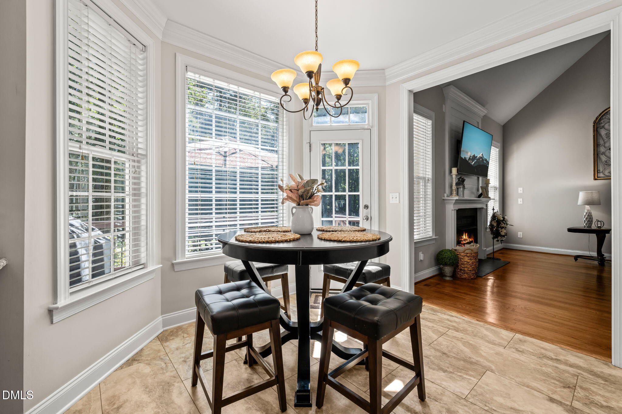 81 Carrousel Court