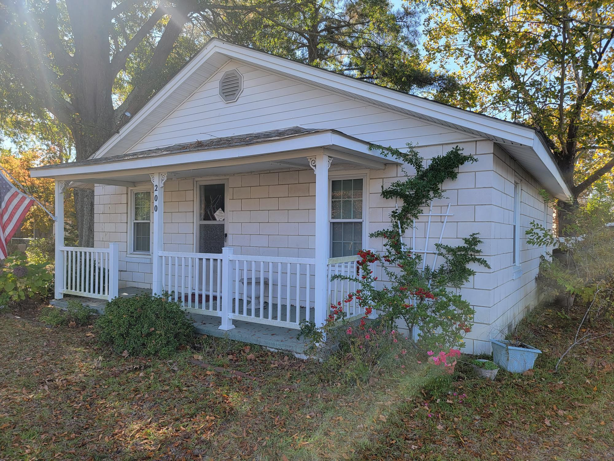 200 Ford Street