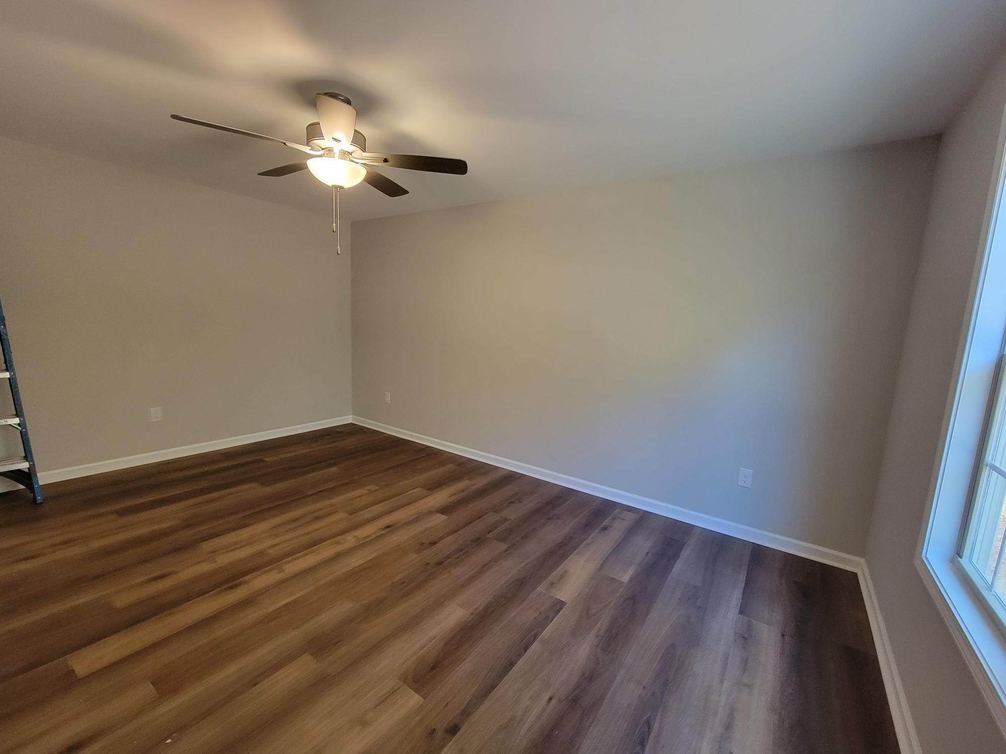 649 S Lincoln Street