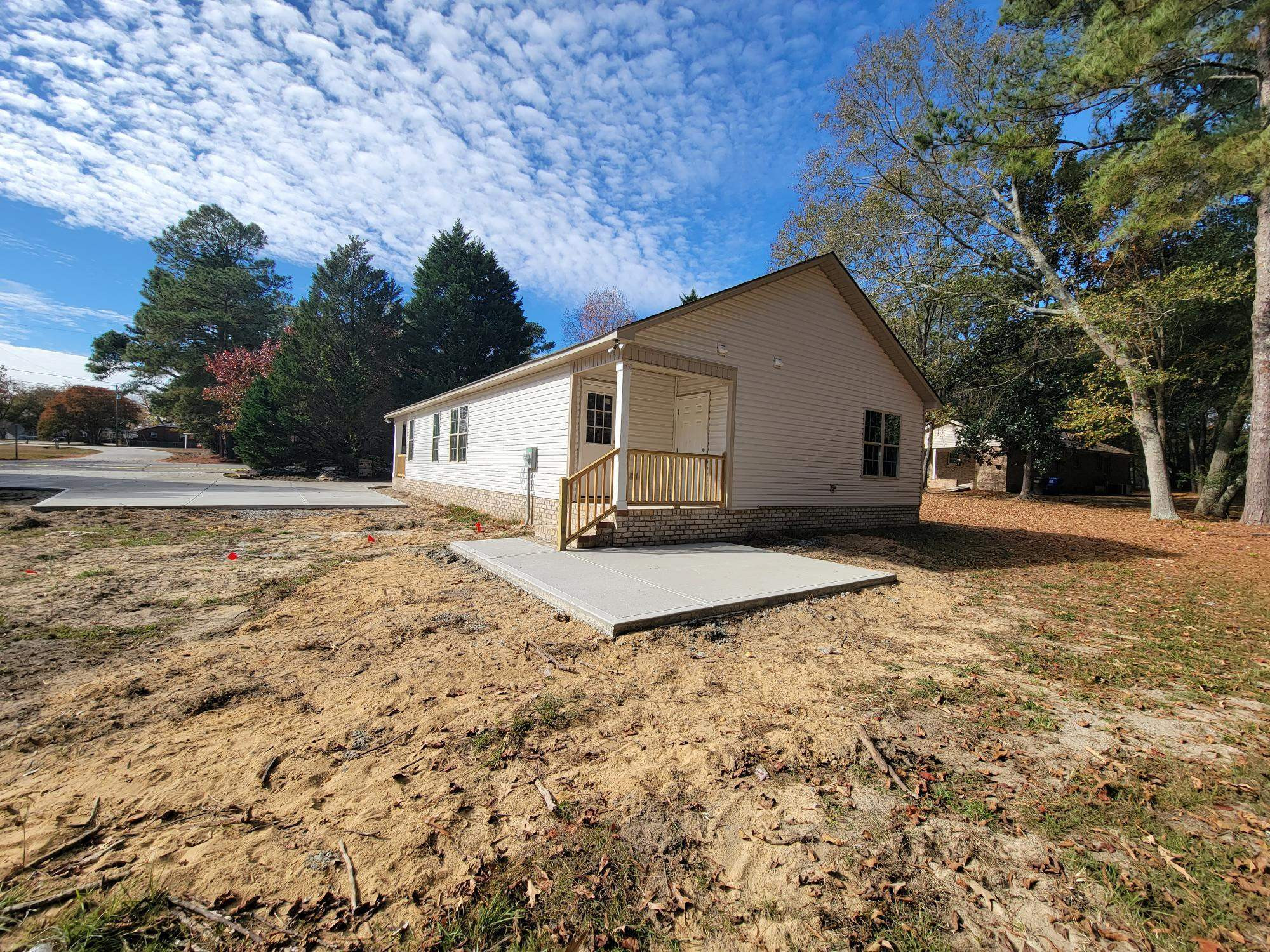 649 S Lincoln Street