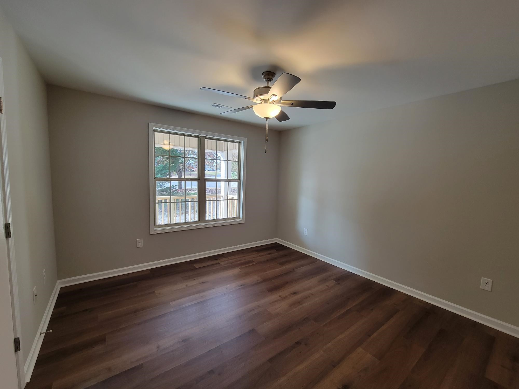 649 S Lincoln Street