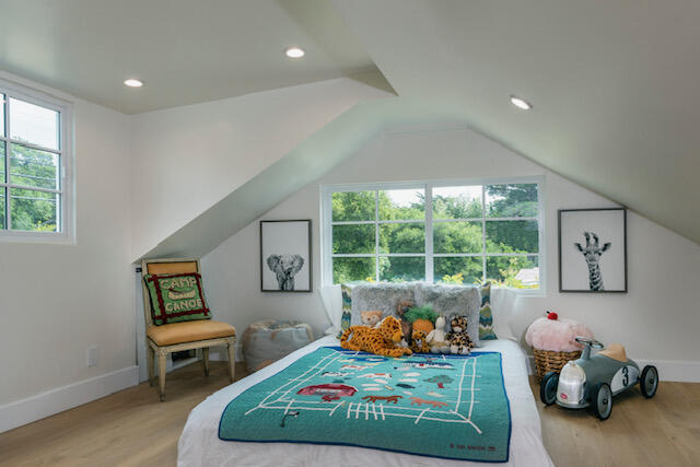 487 Hot Springs Road