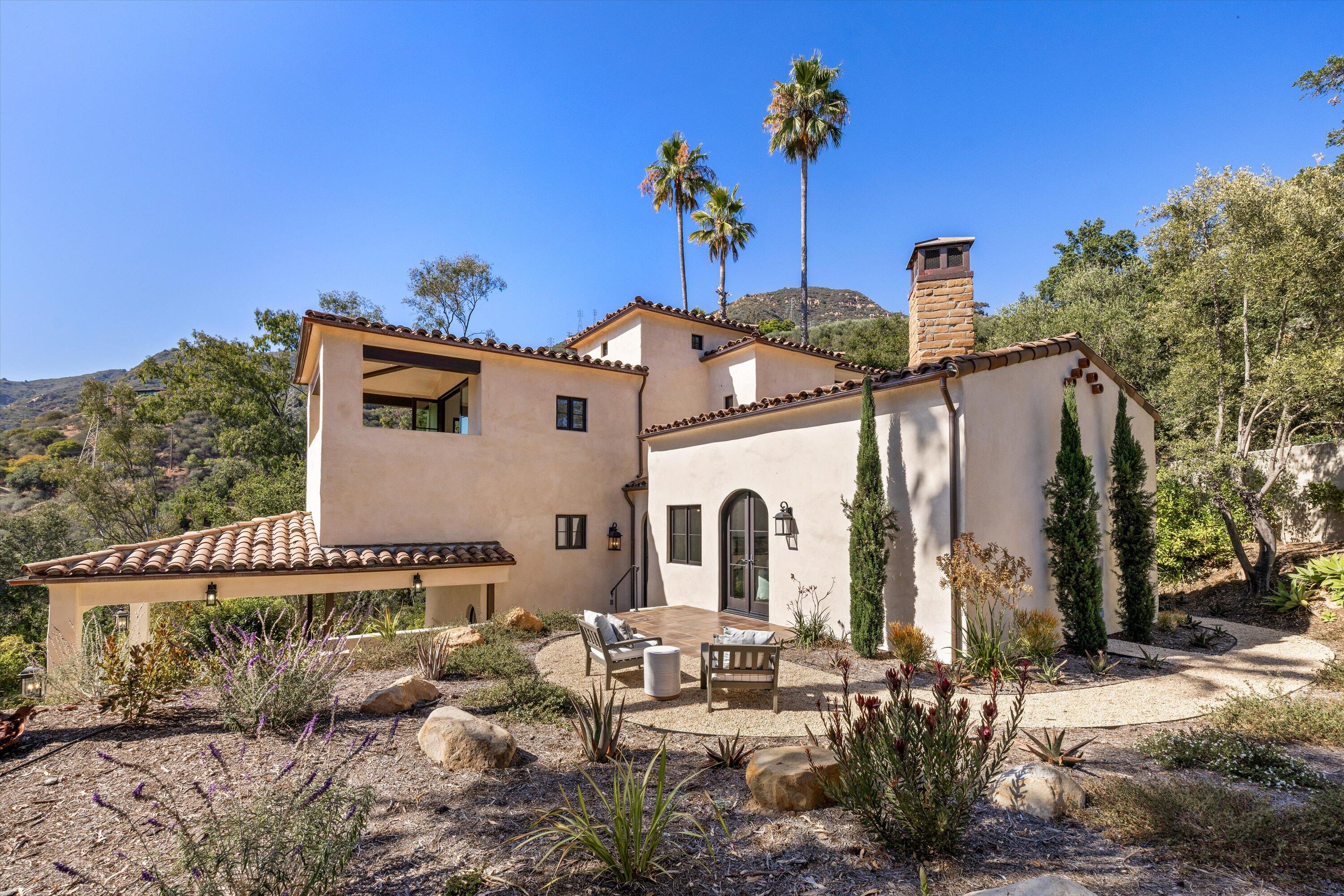 1035 Coyote Road