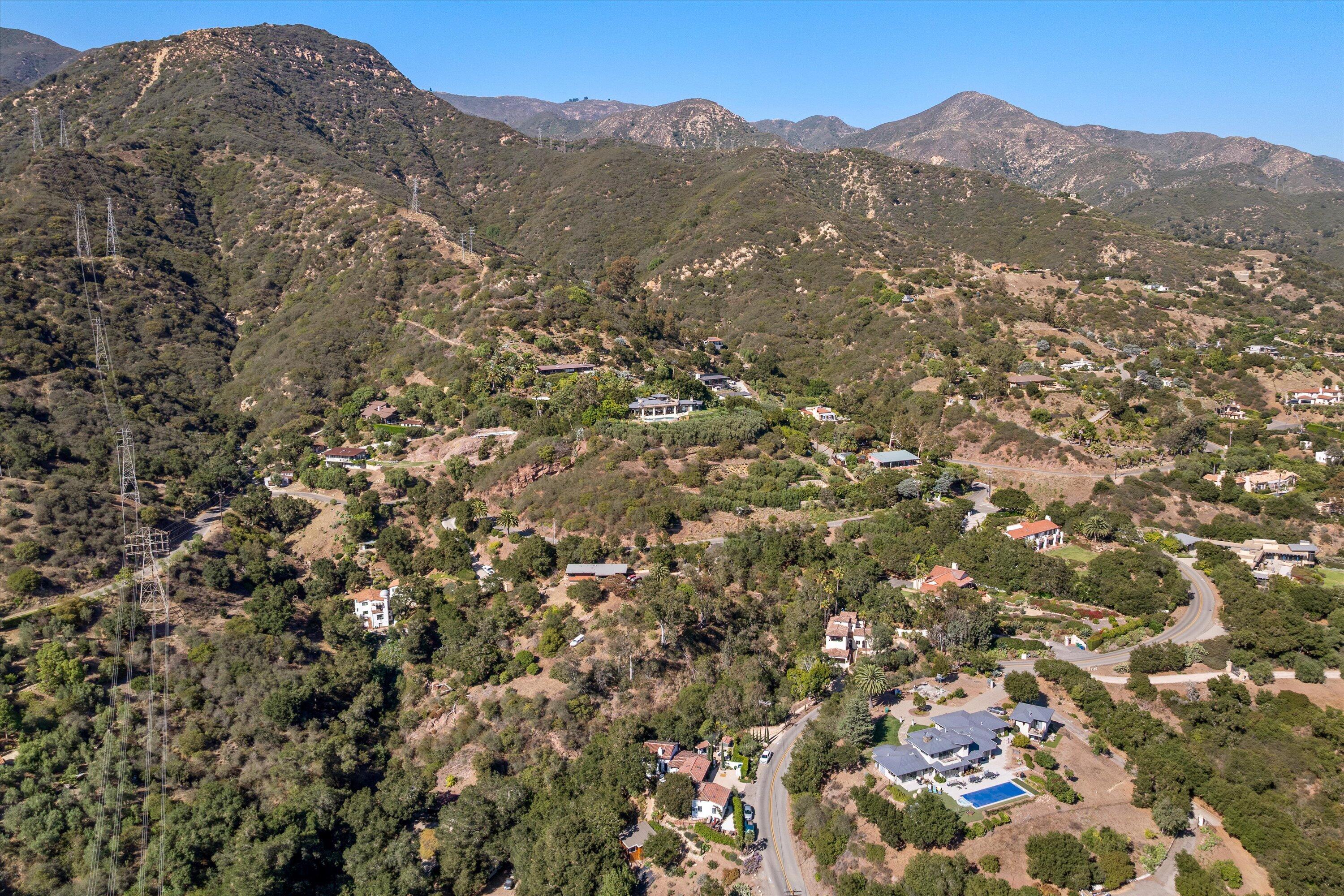 1035 Coyote Road