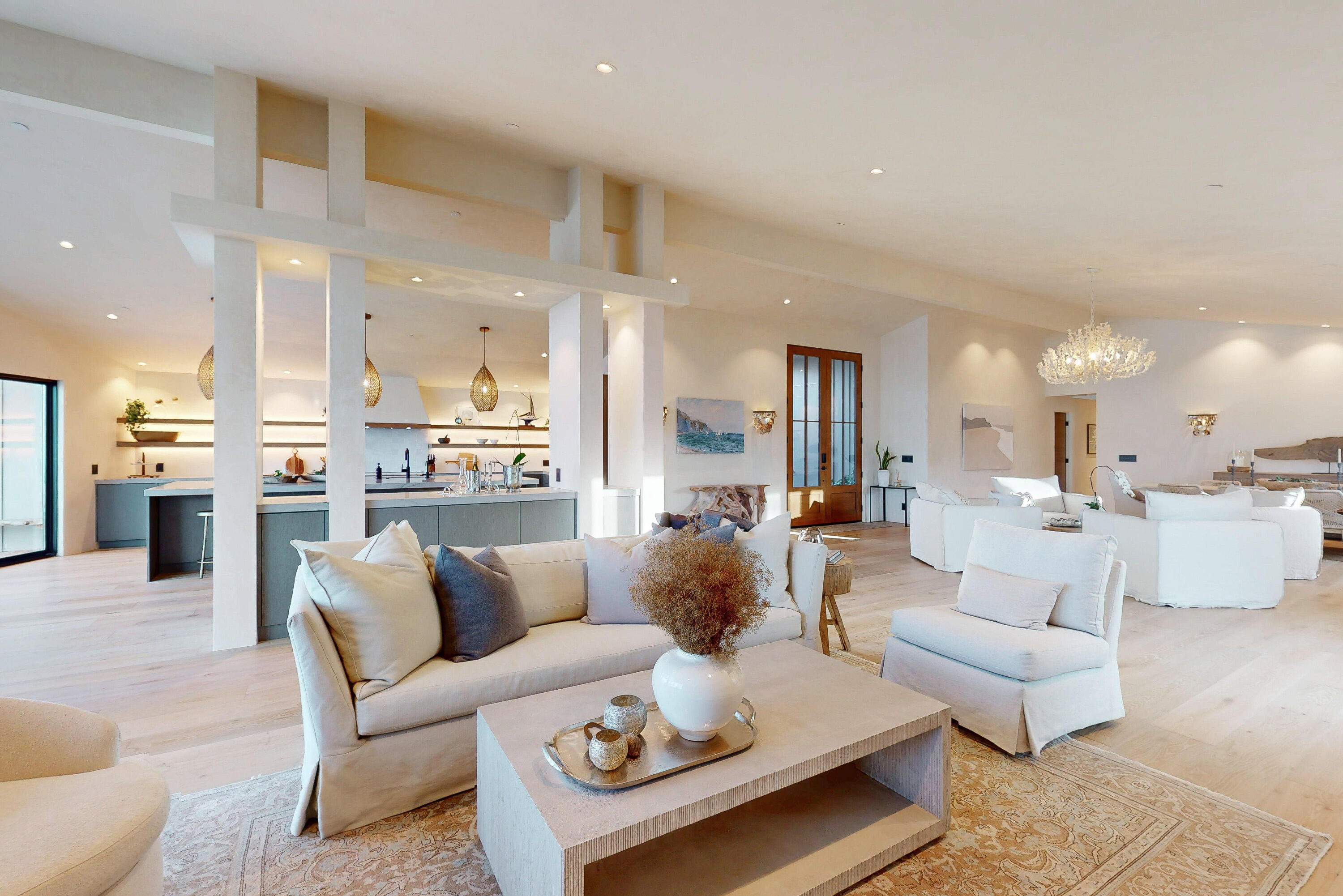 670 Santa Lucia Avenue