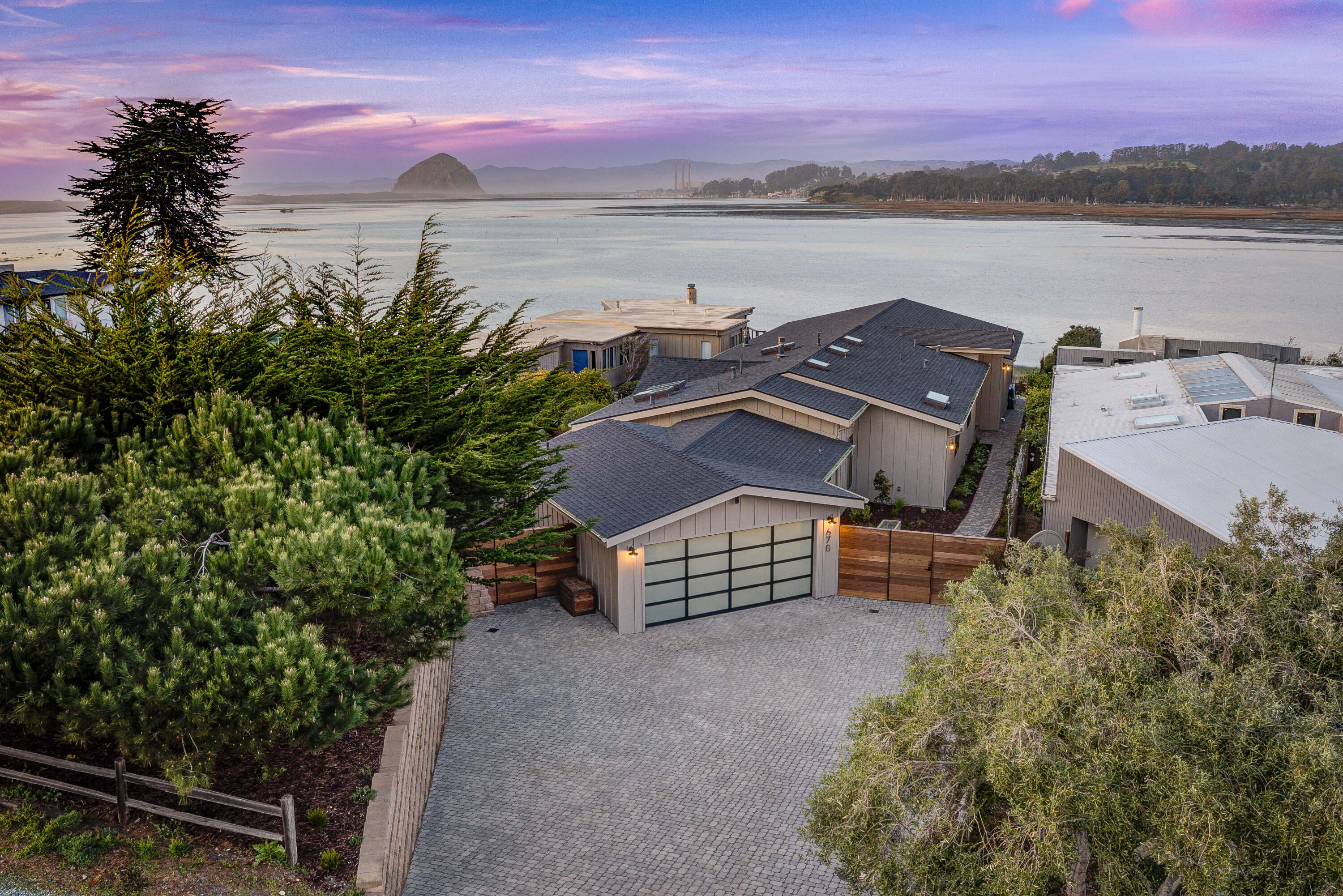 670 Santa Lucia Avenue