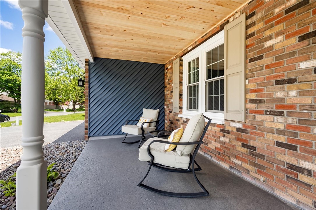7984 Nutmeg Lane