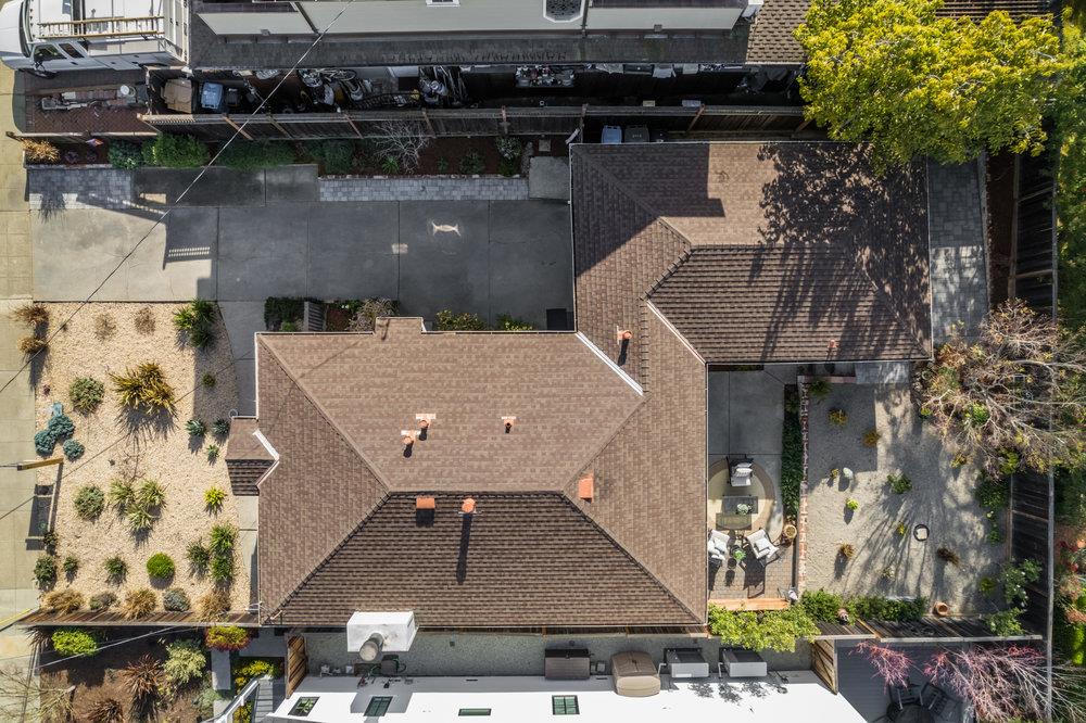 2110 Harding AVE