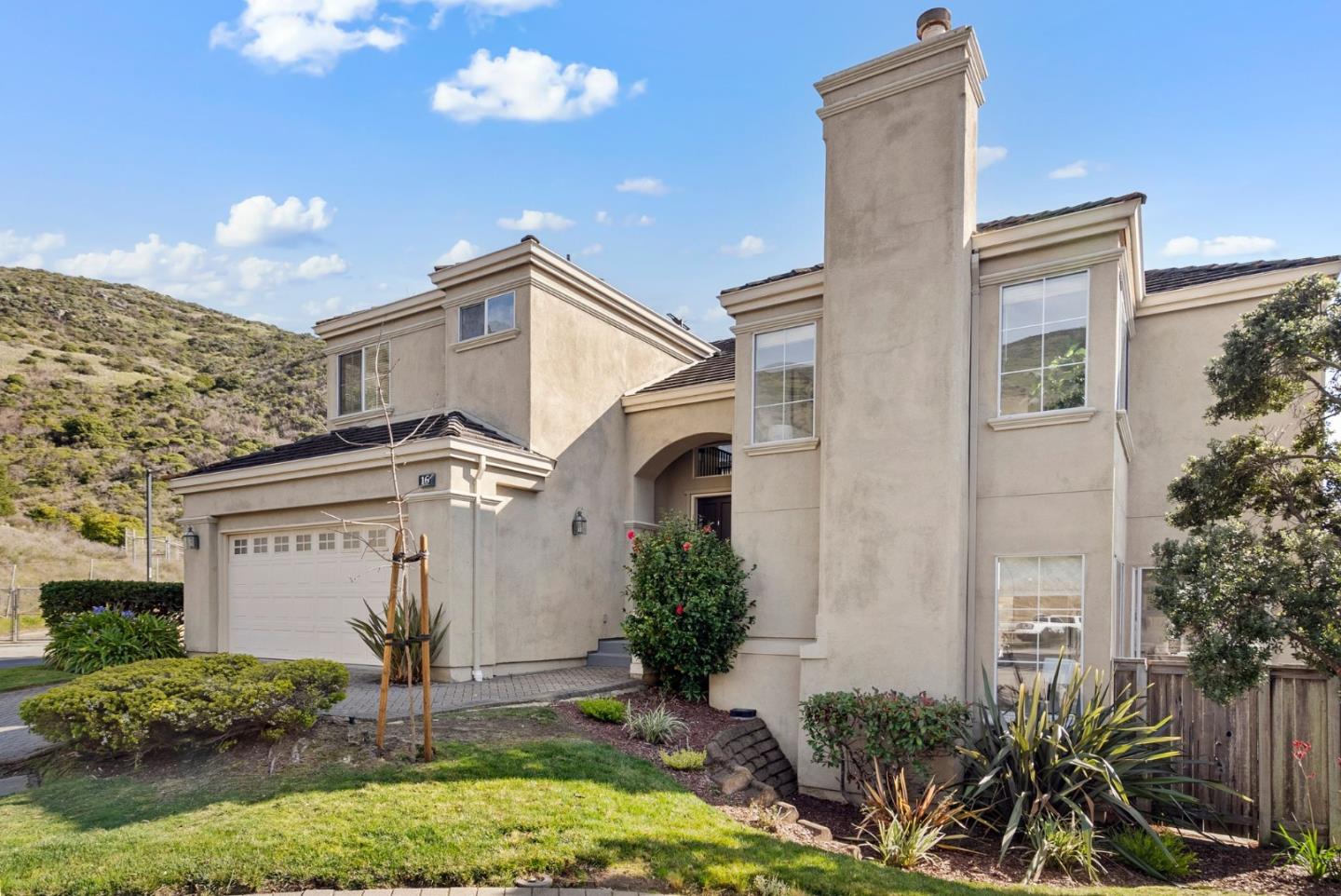 16 Skypark CIR