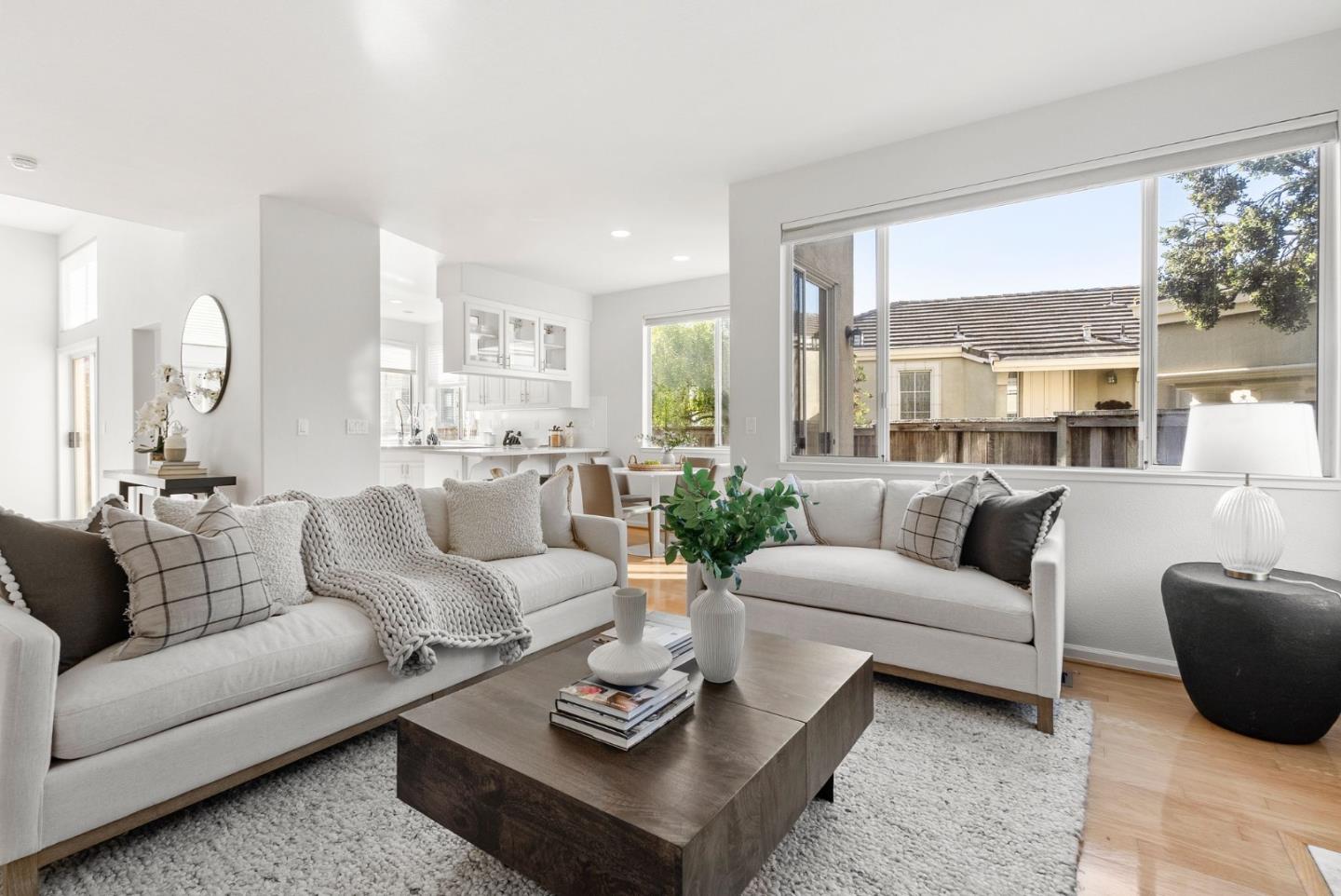 16 Skypark CIR