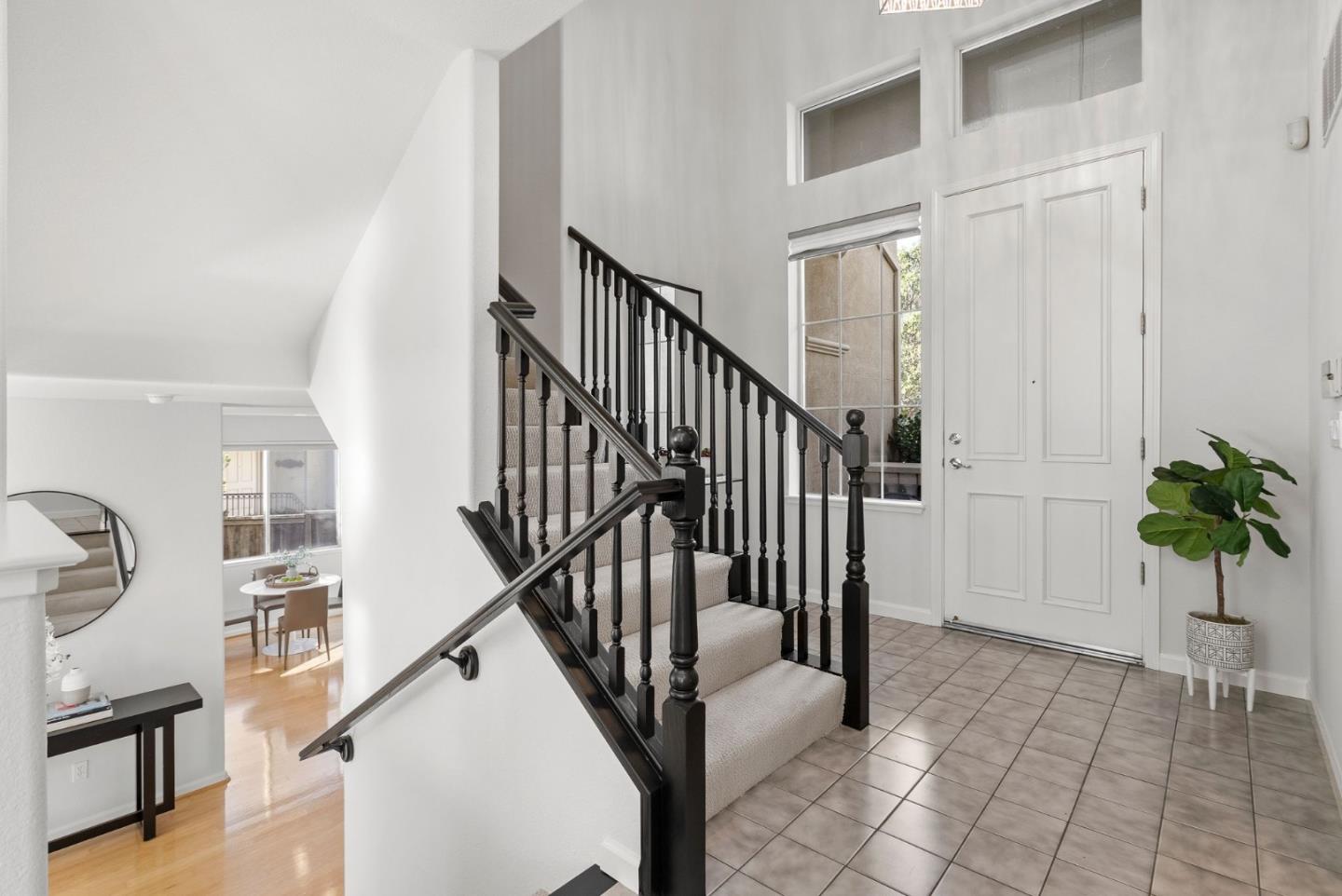 16 Skypark CIR