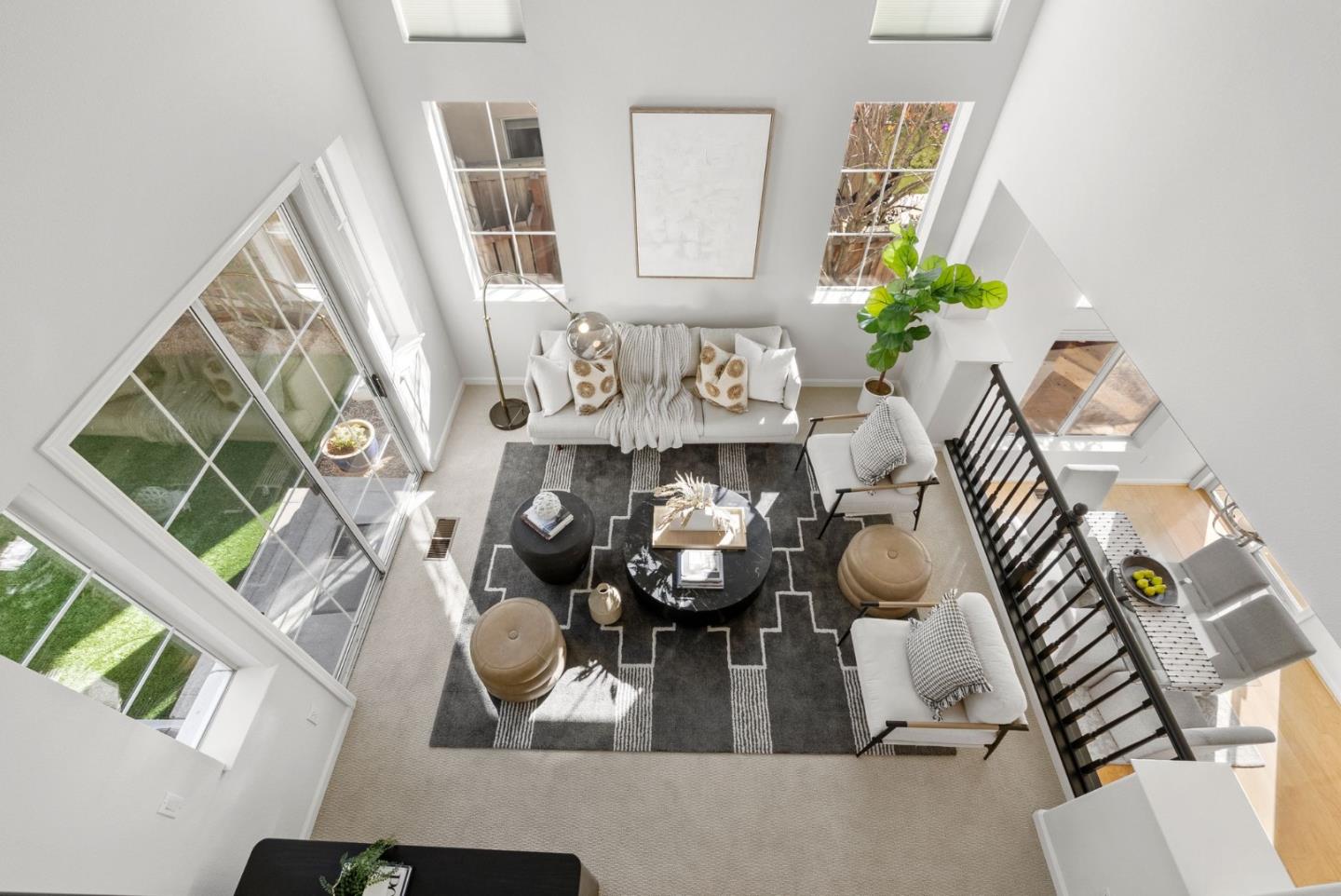 16 Skypark CIR