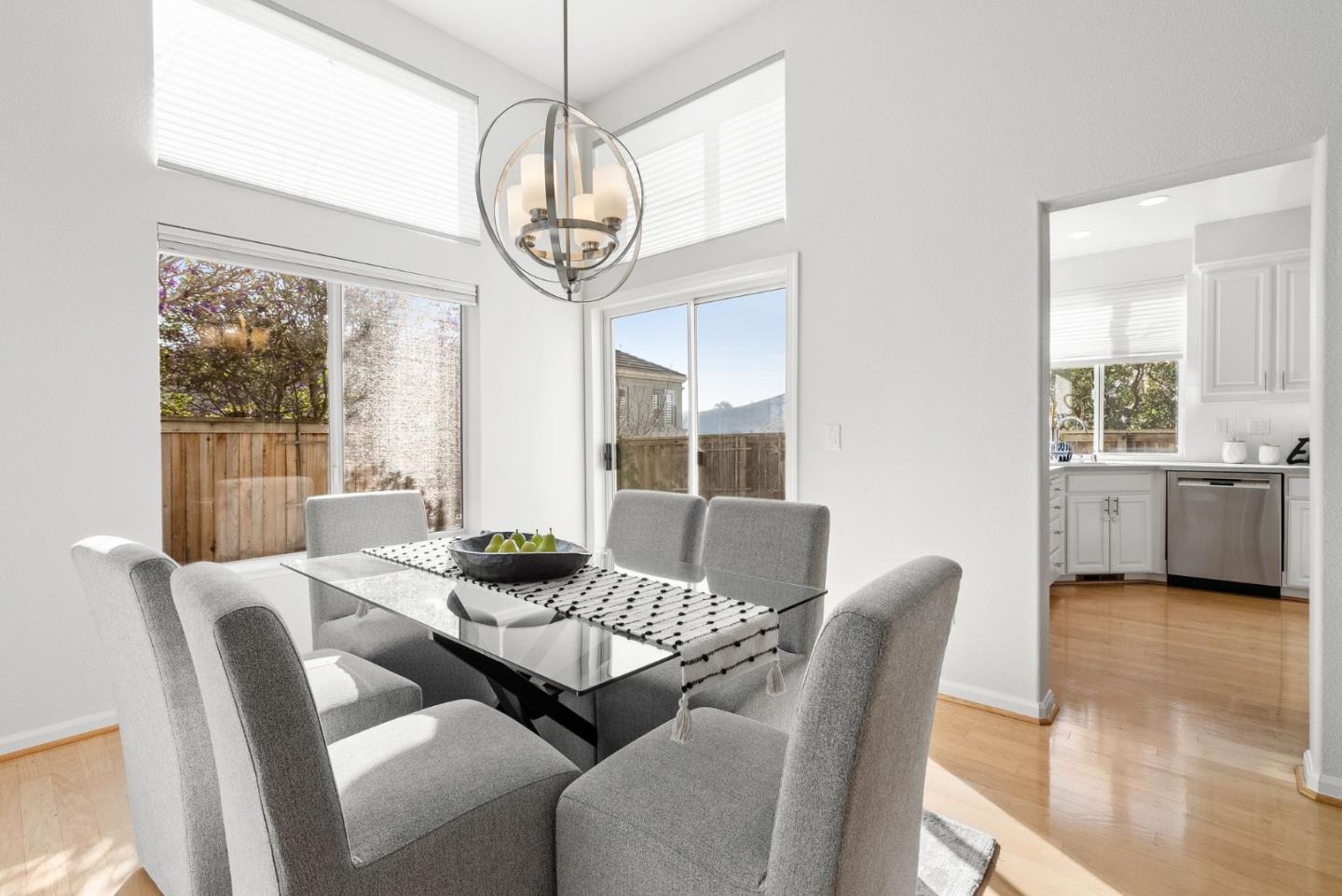 16 Skypark CIR