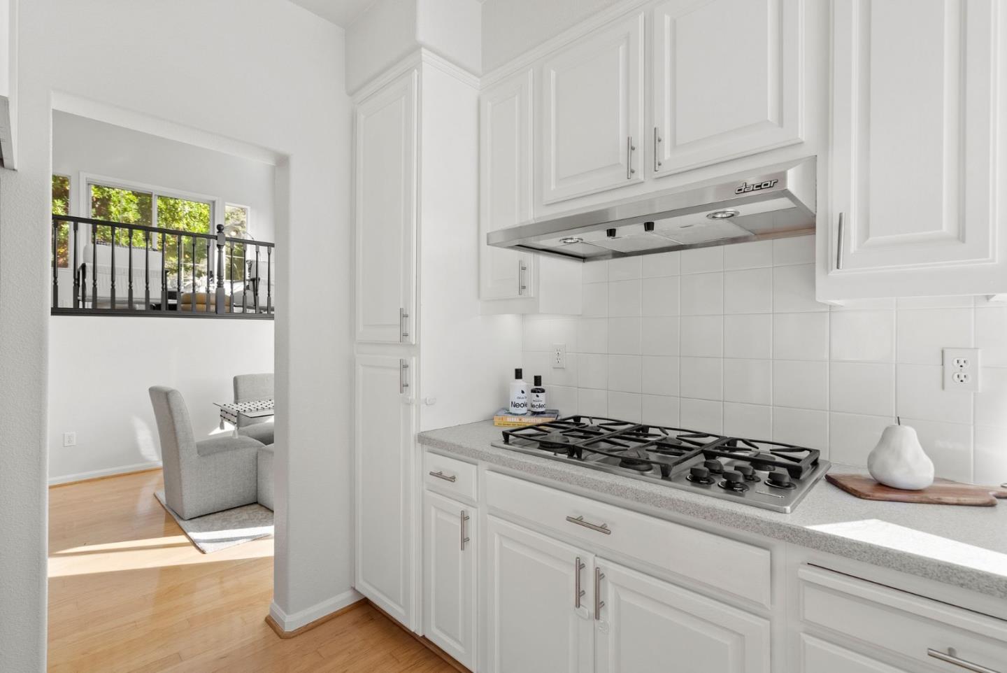 16 Skypark CIR