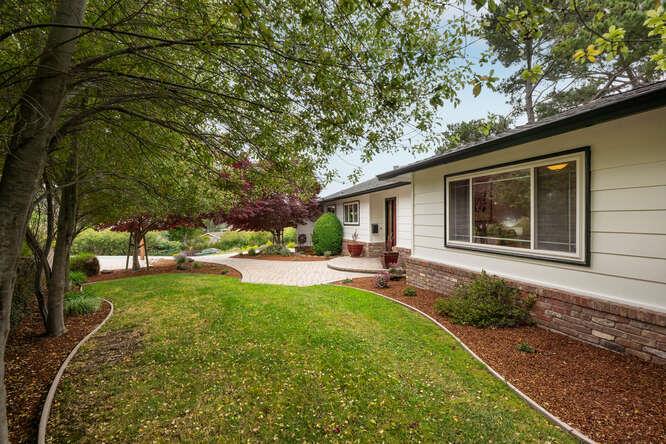 721 Linda CT