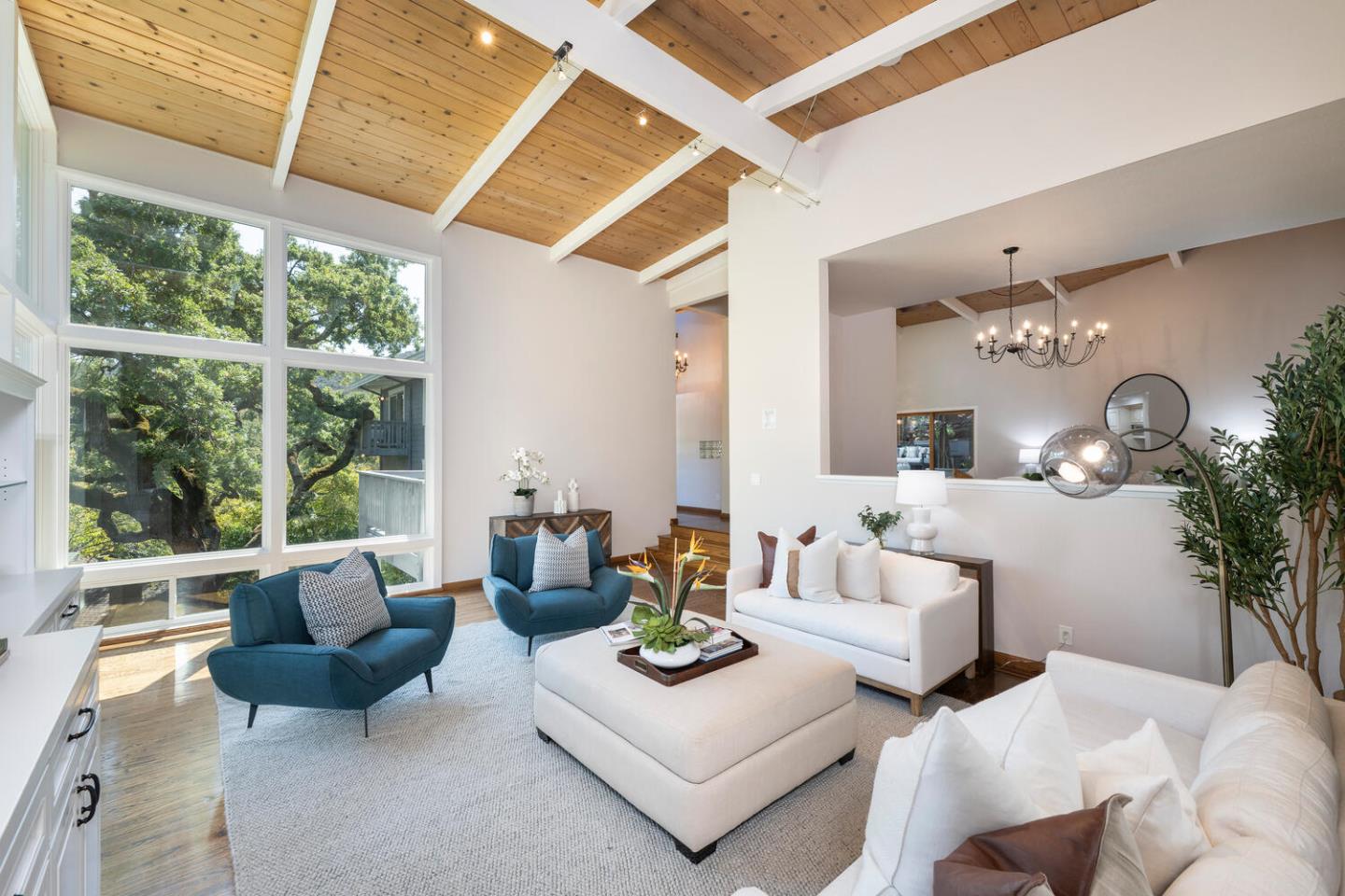 81 Devonshire Circle
