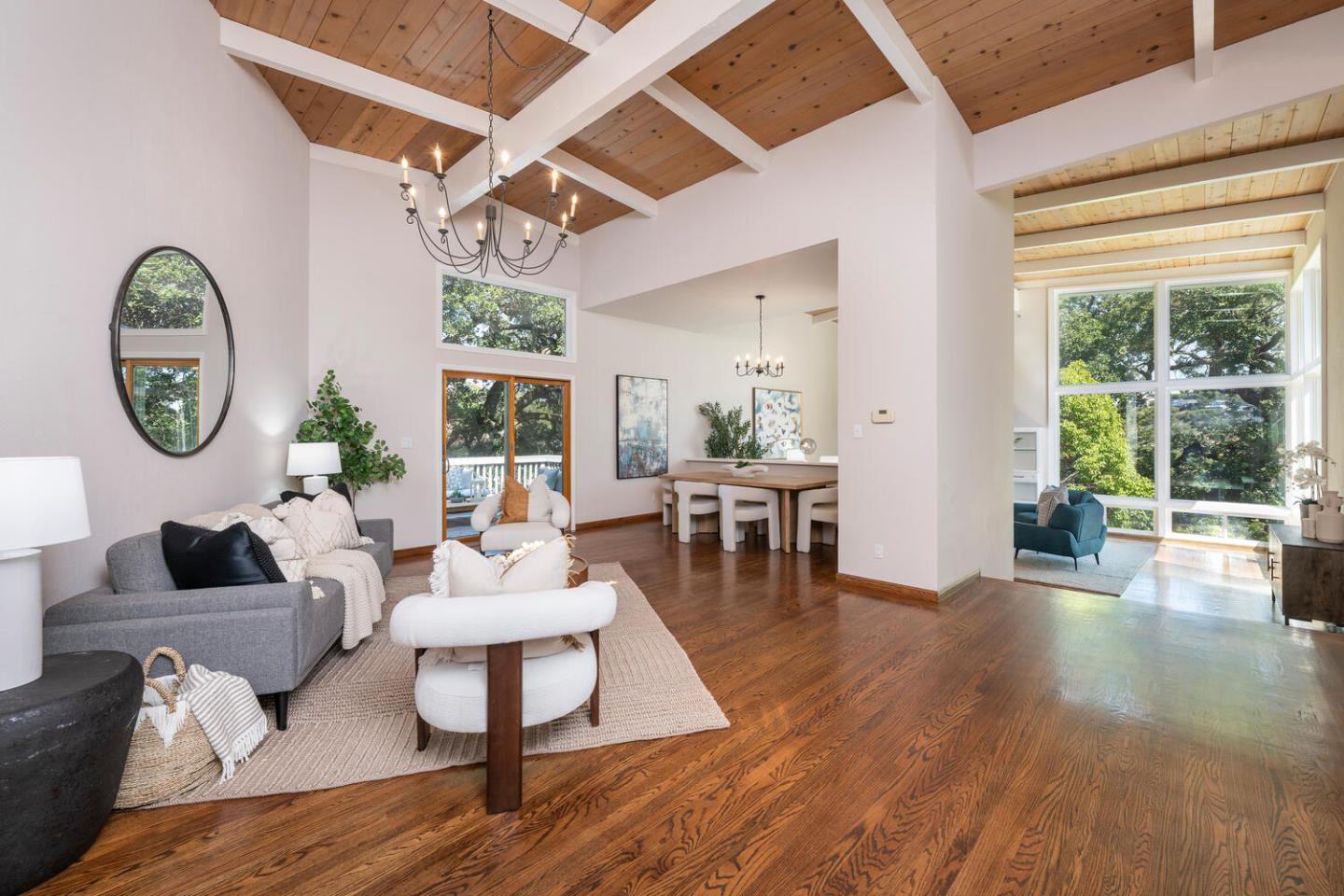 81 Devonshire Circle
