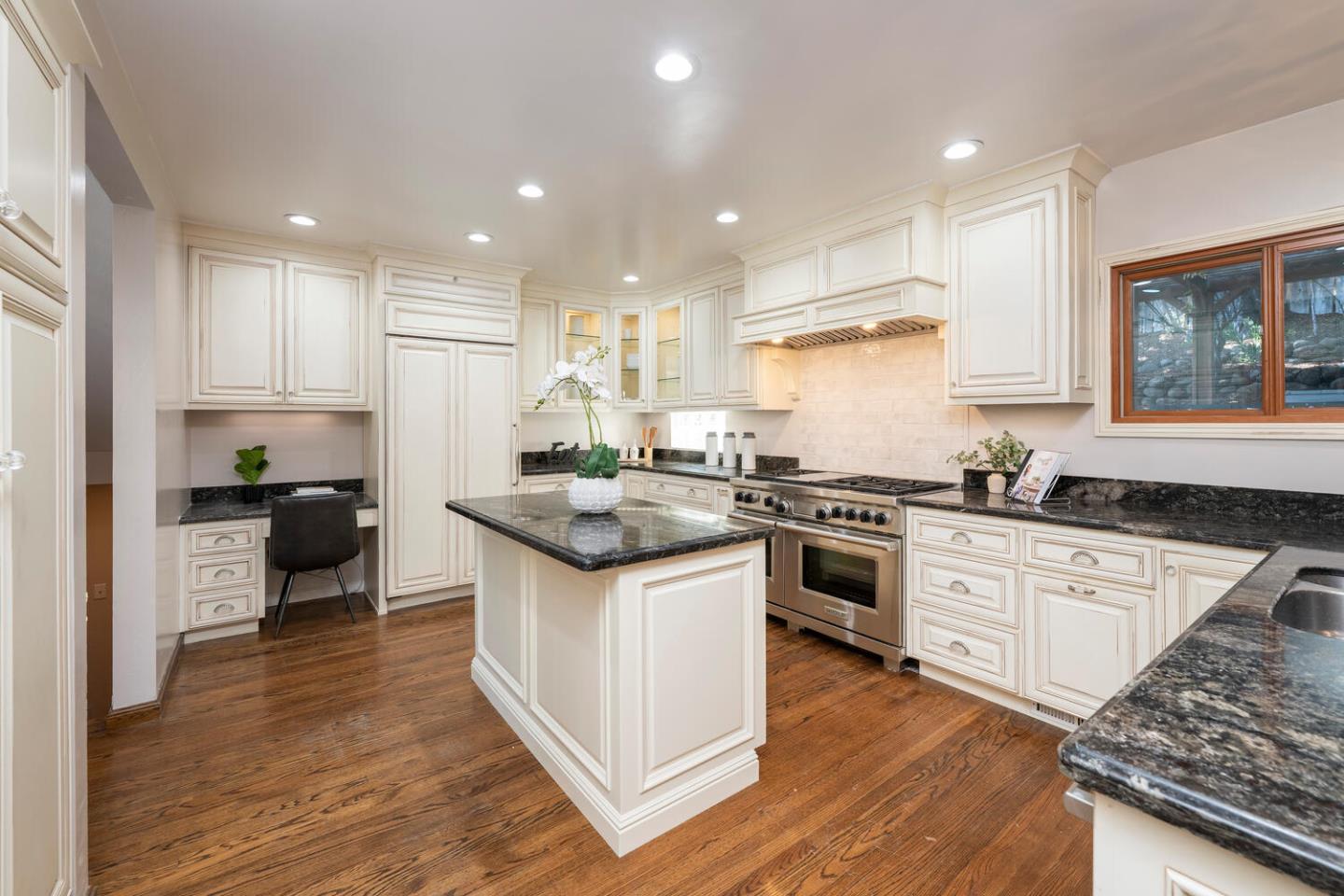 81 Devonshire Circle