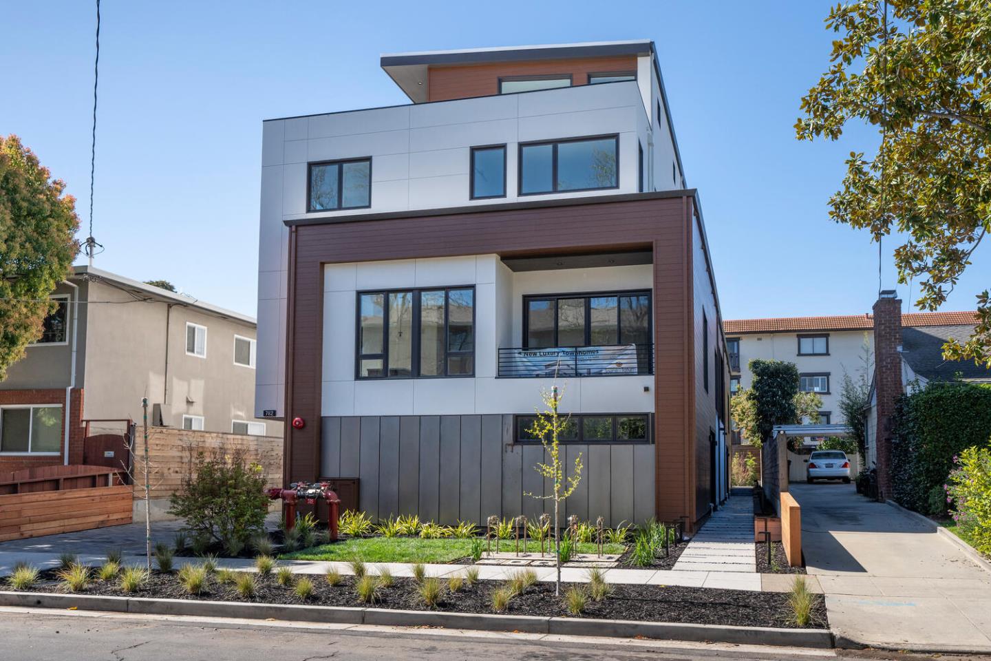 782 Elm C