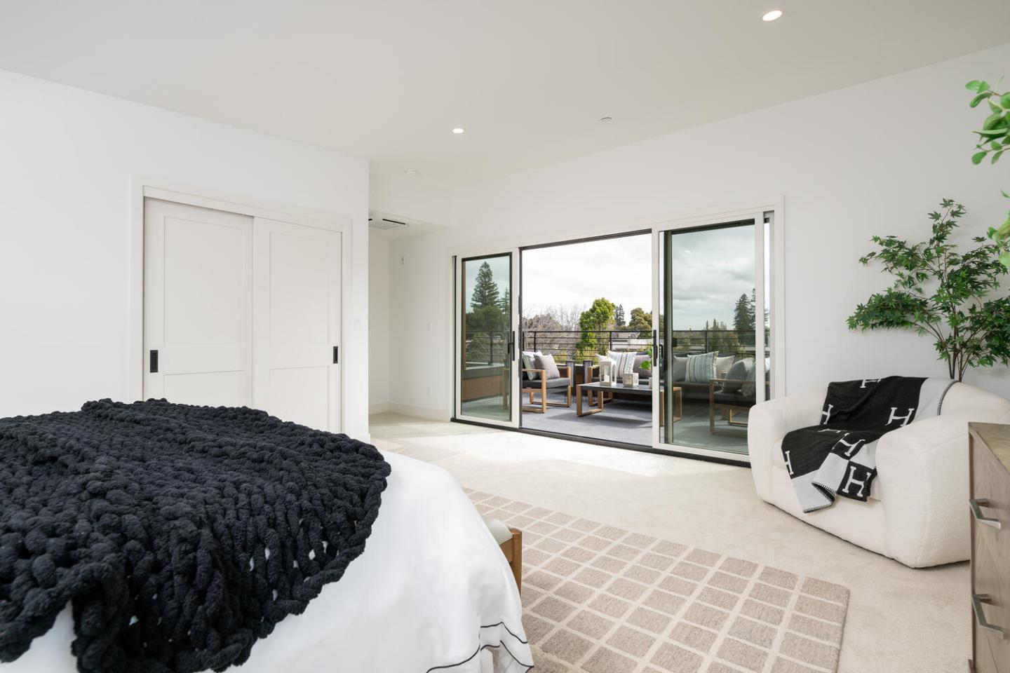 782 Elm C