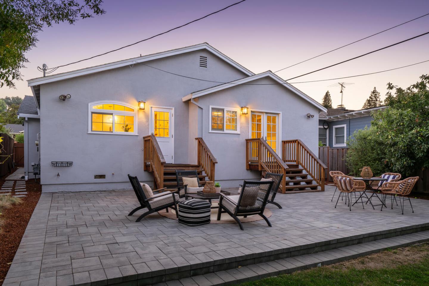 807 Cedar Street