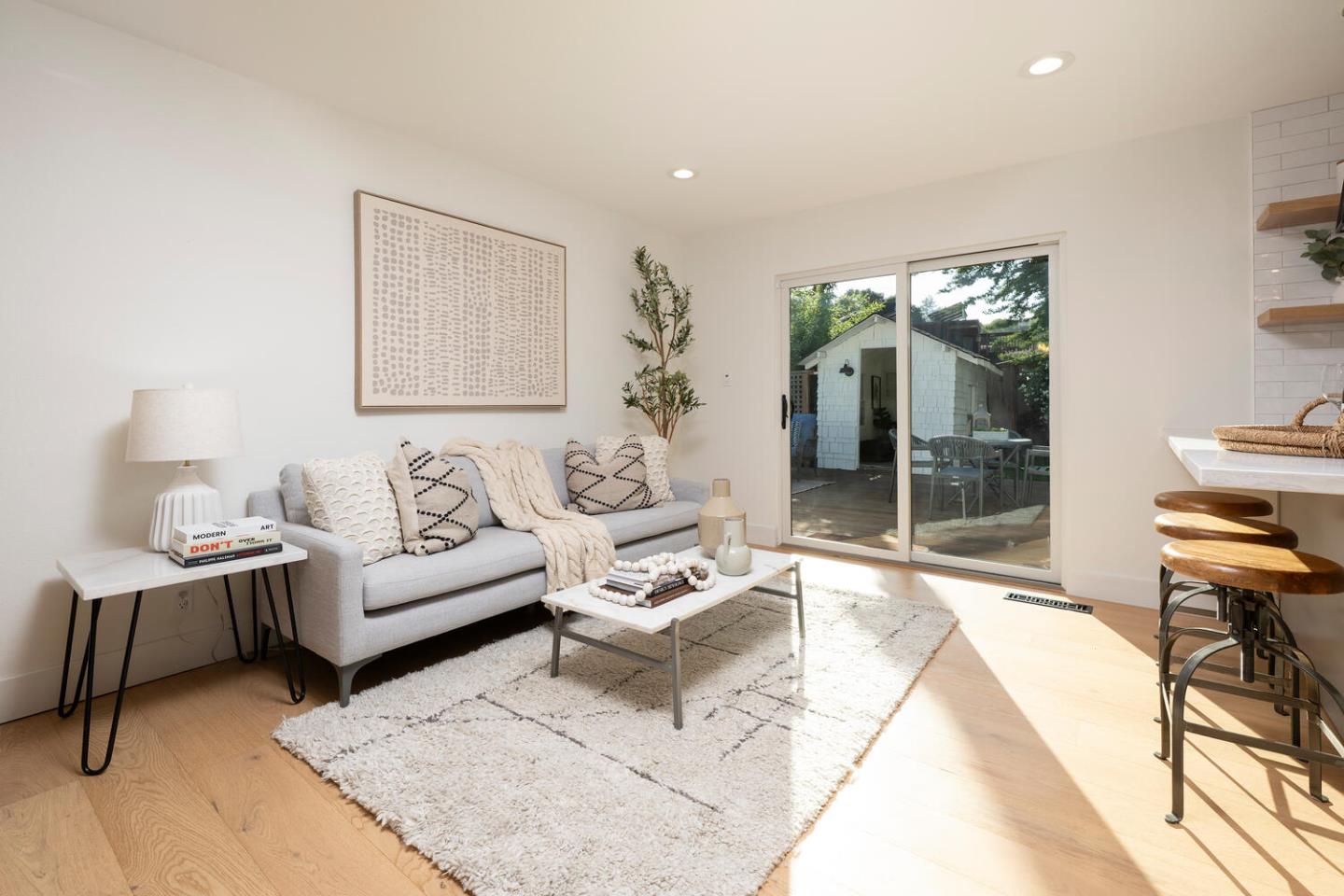 5 Spring Valley Way