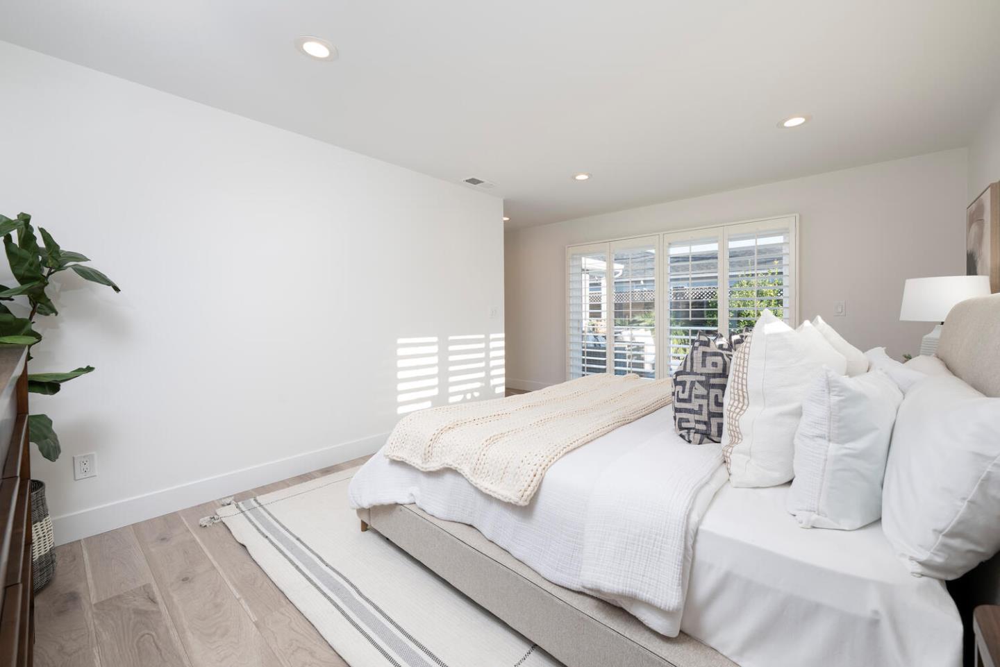 1640 Connecticut Drive