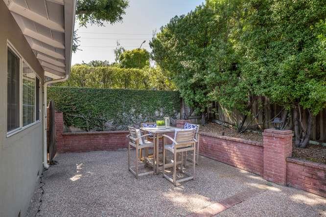 848 Chesterton Avenue