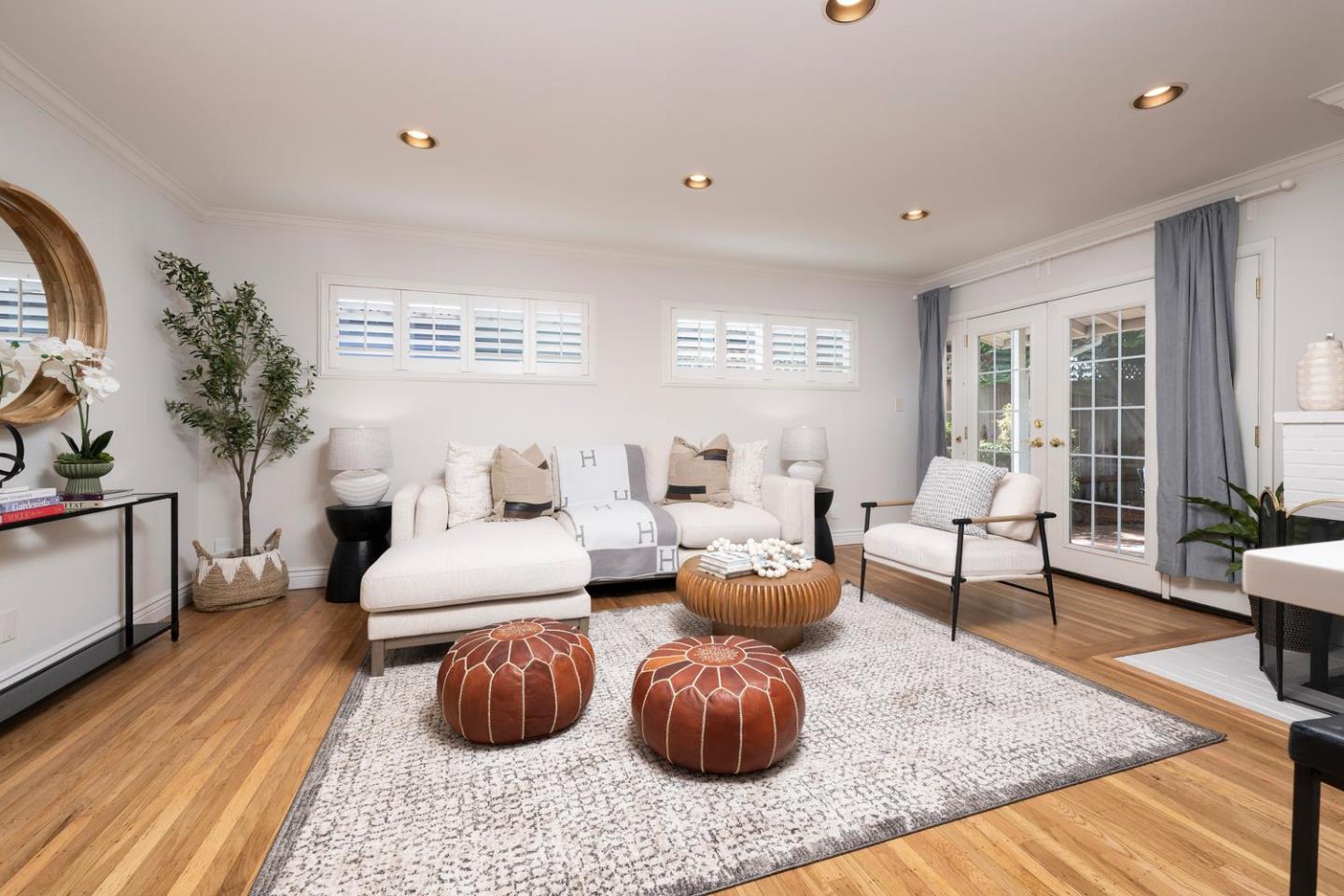 2334 David Court