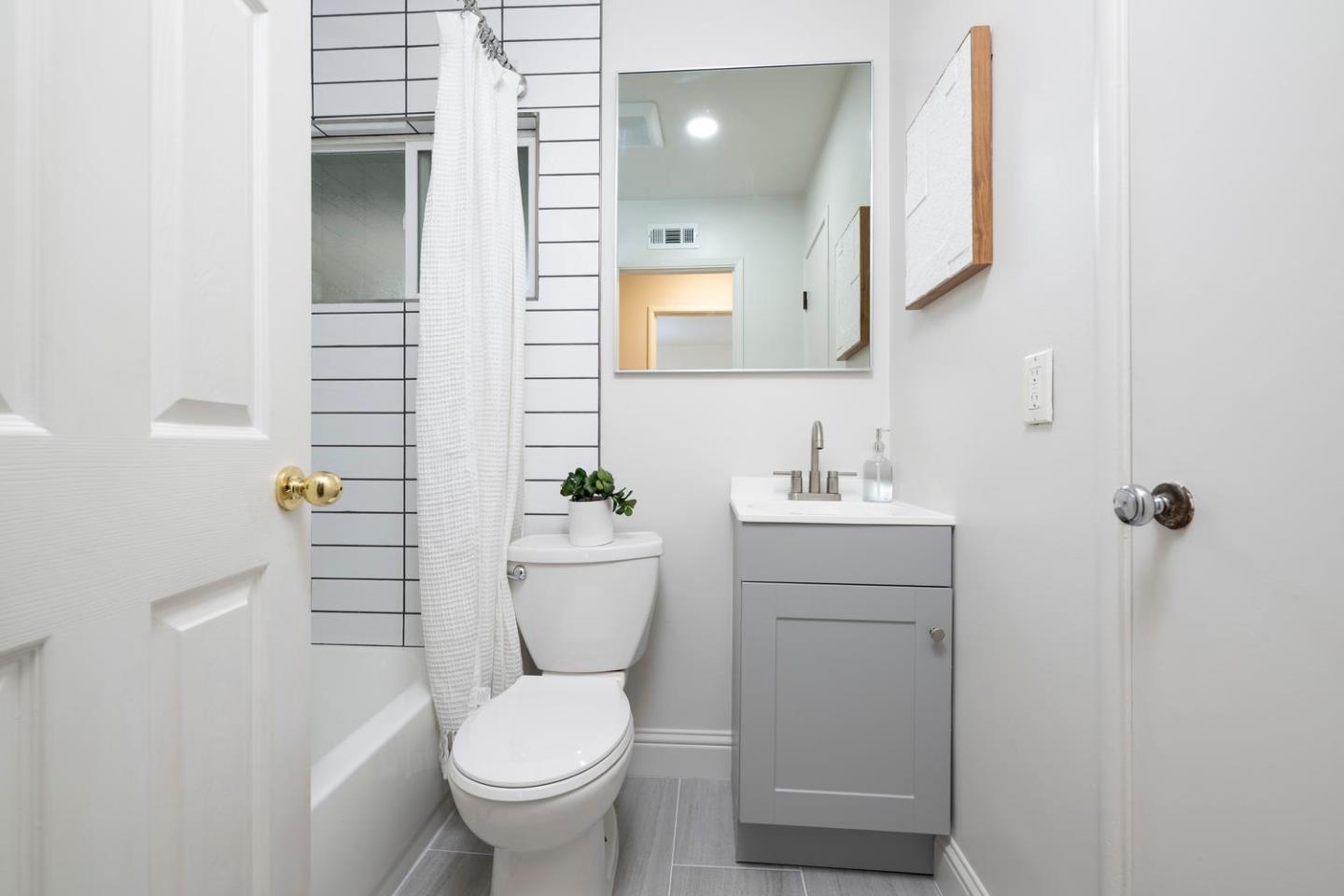 2334 David Court