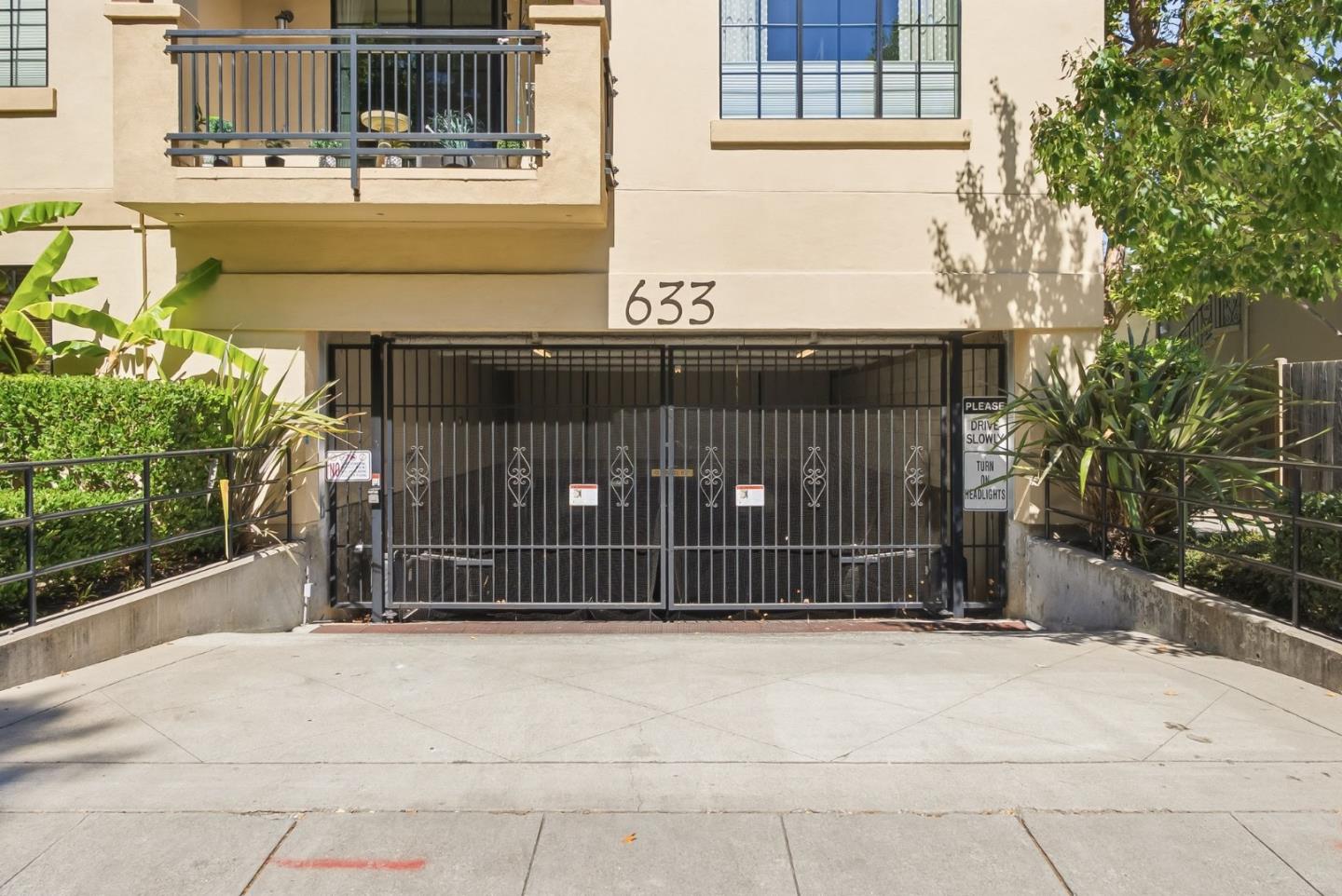 633 Elm 317