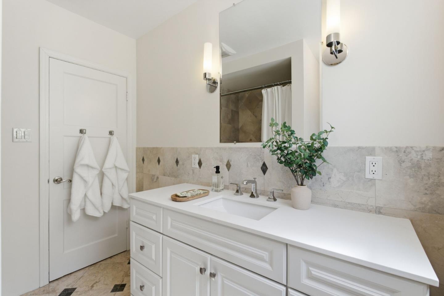 125 Sunnydale AVE