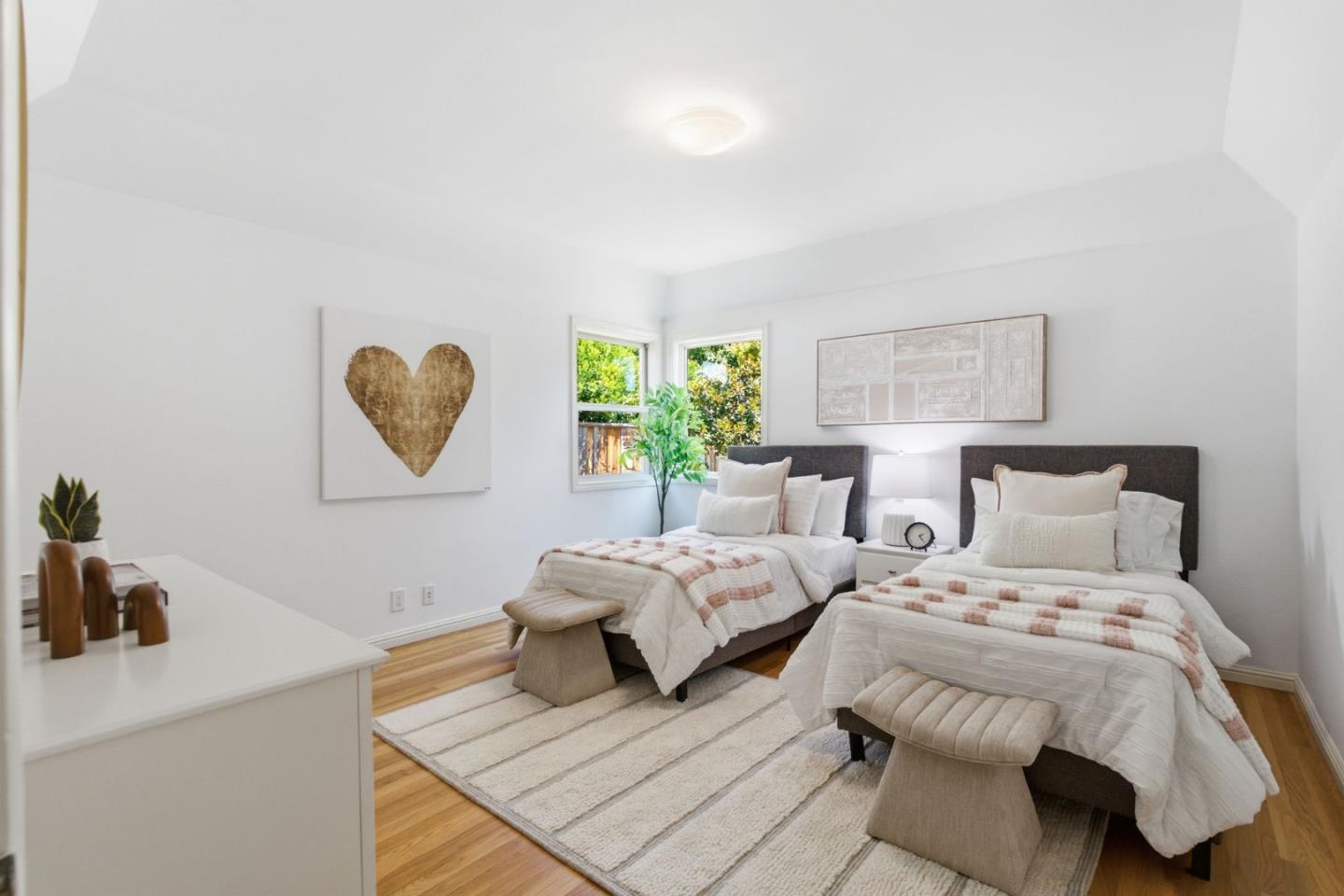 125 Sunnydale AVE