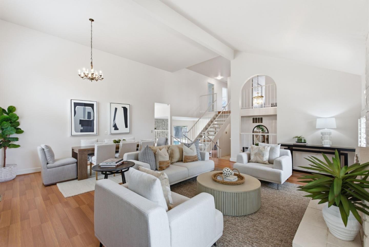 2564 Sherborne DR