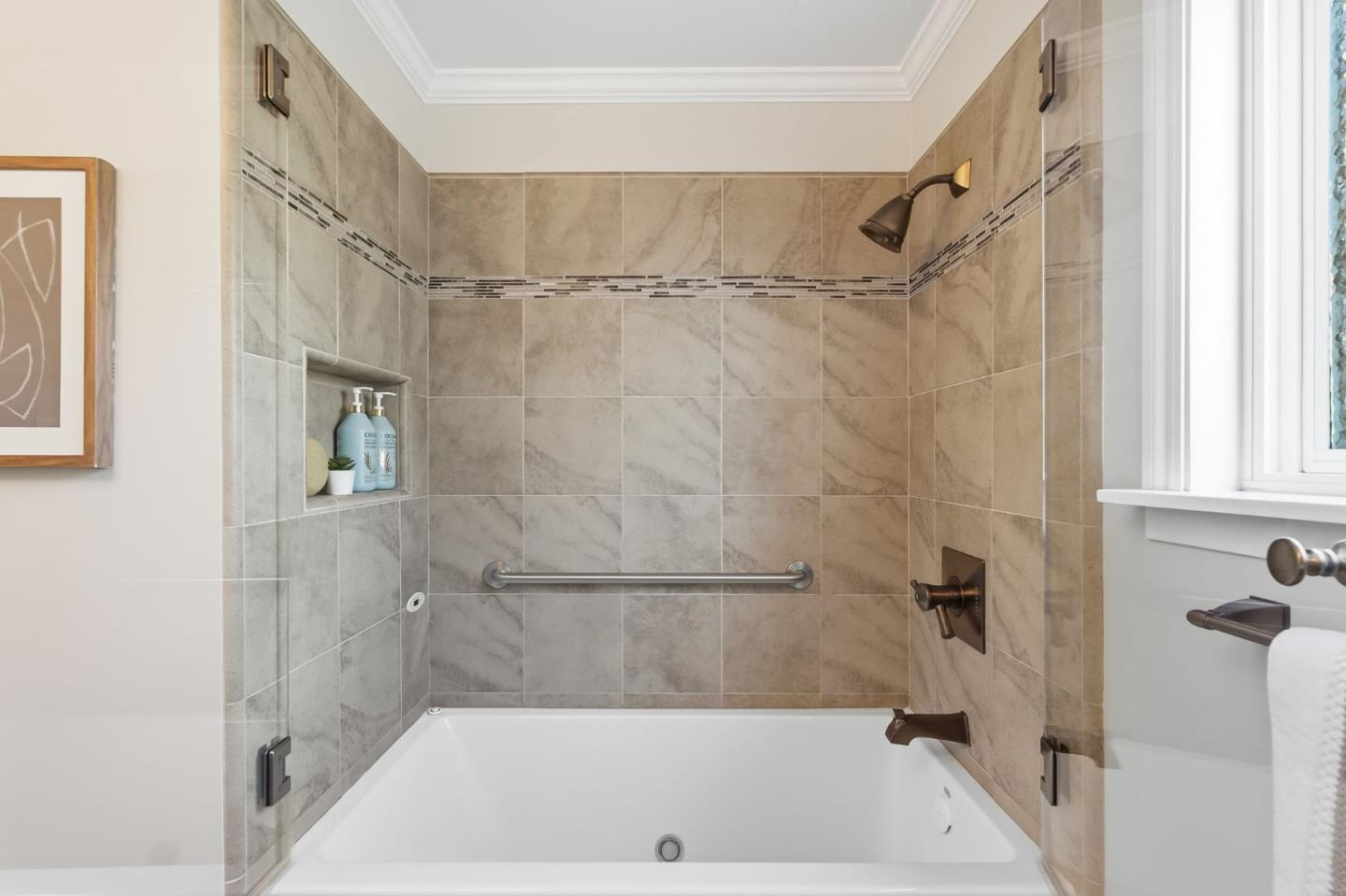 2720 Debbie CT