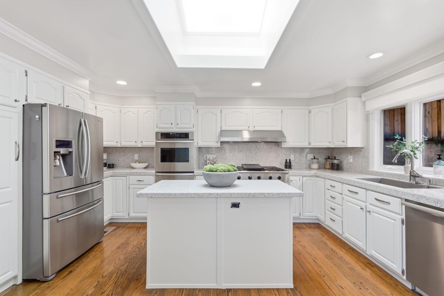 2720 Debbie CT