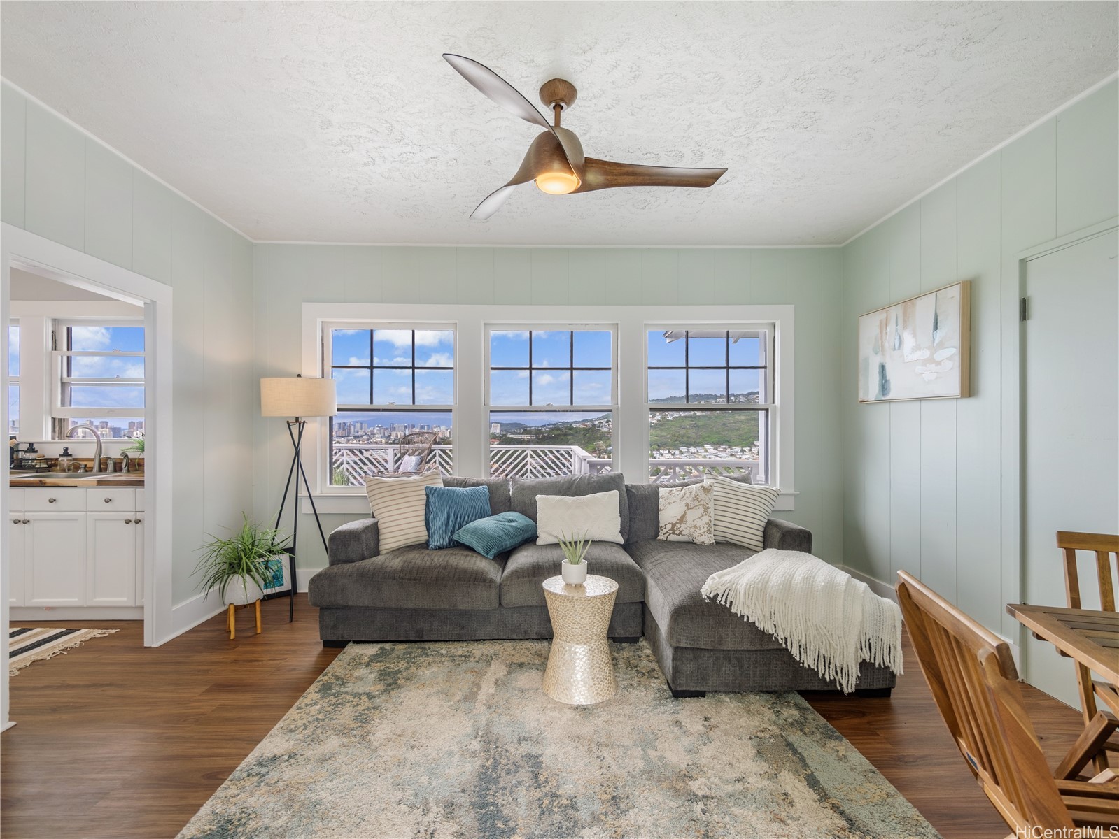 1341 Highview Place